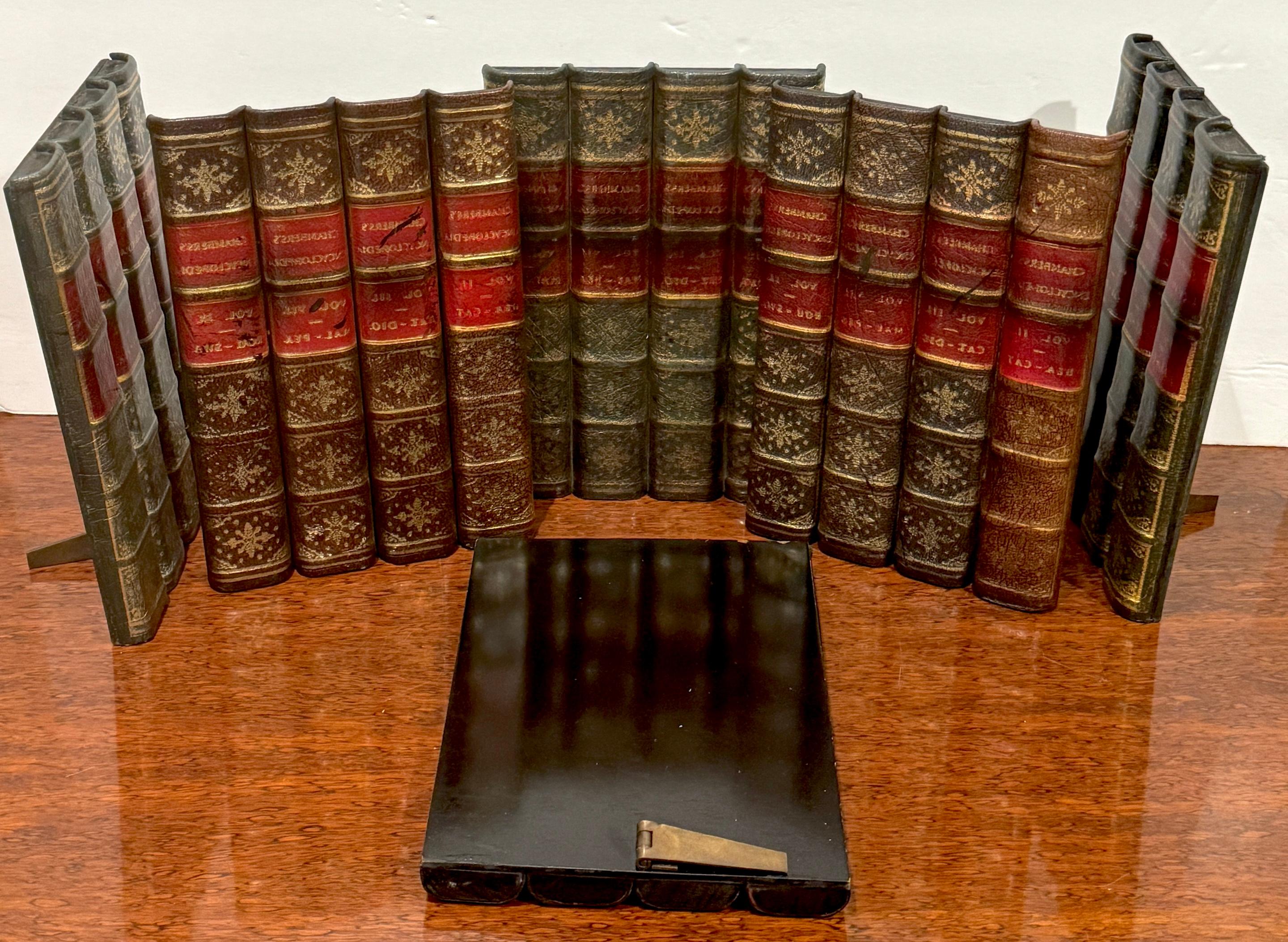 Lot de 6 en cuir lié Faux Dummy/Faux  Porte-livres de bibliothèque anglaise, 20e siècle Bon état - En vente à West Palm Beach, FL