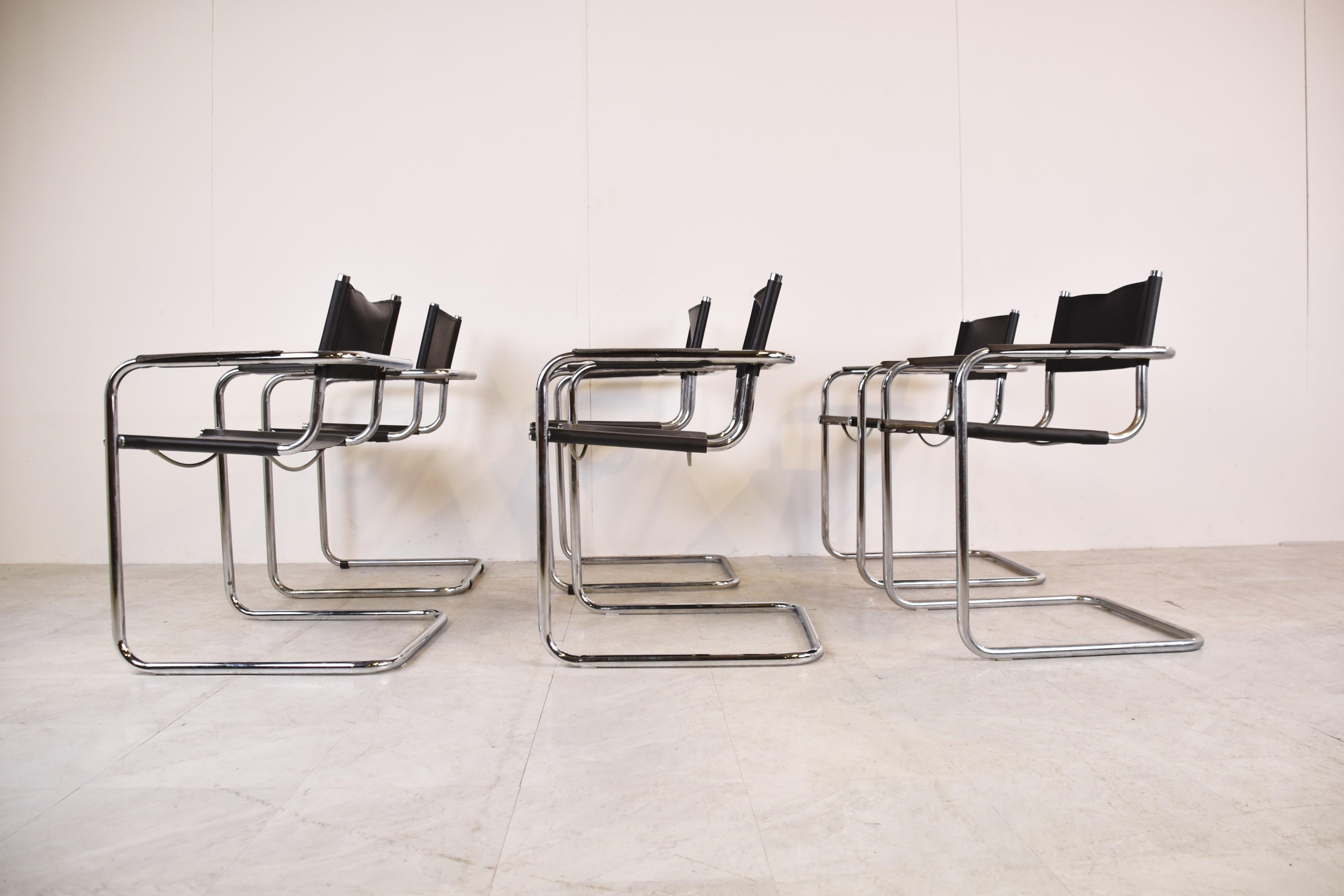Set of 6 Leather Cantilever Dining Chairs, 1970s In Good Condition In Leuven, Vlaams Gewest