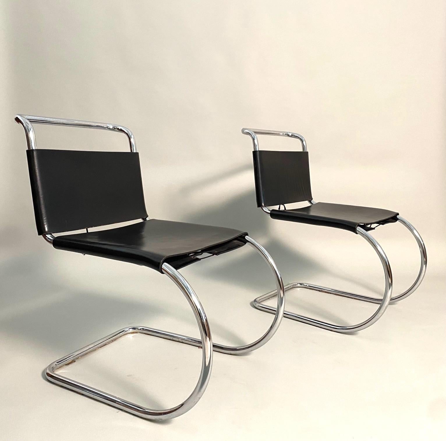 Set of 6 Leather MR10 Chairs by Ludwig Mies Van Der Rohe, 1960s In Good Condition For Sale In Argelato, BO