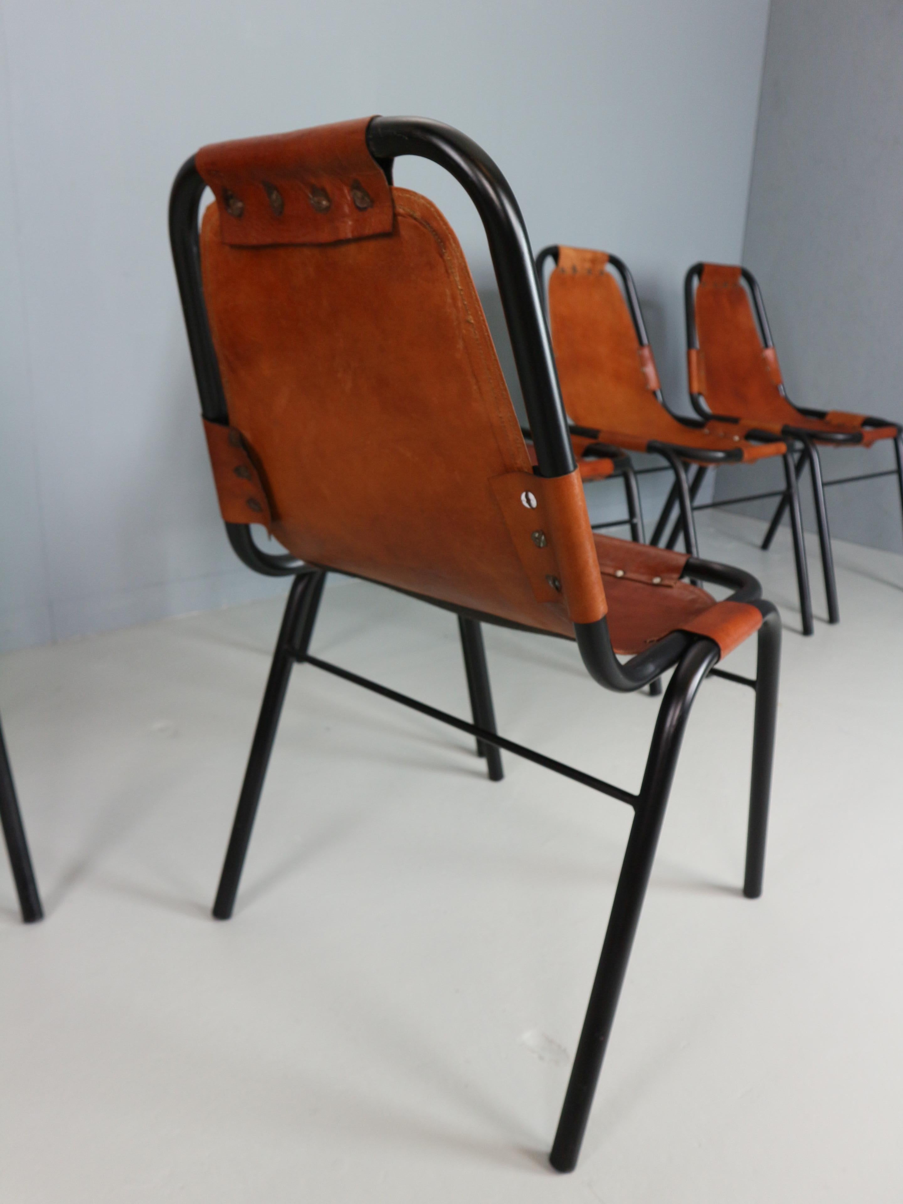 Set di 6 sedie da pranzo Les Arcs in pelle cognac selezionate da C.Perriand anni '60 in vendita 8