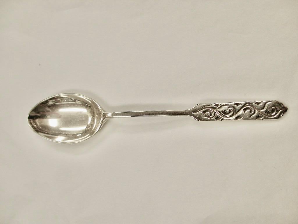 English Set Of 6 Liberty & Co Cake Forks with 6 Teaspoons To Match, 1928/1933, Birmingham For Sale