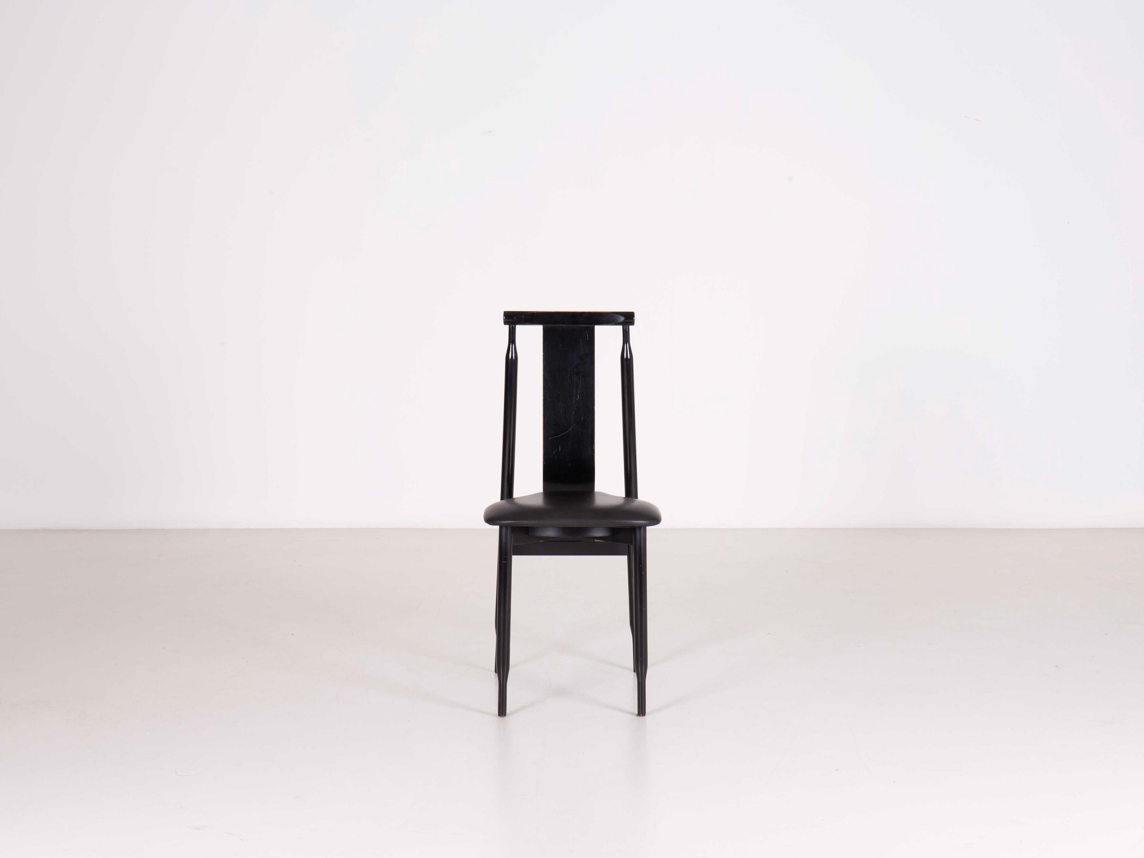Mid-Century Modern Set of 6 Lierna chairs designed by Achille & Pier Giacomo Castiglioni, 1960 For Sale