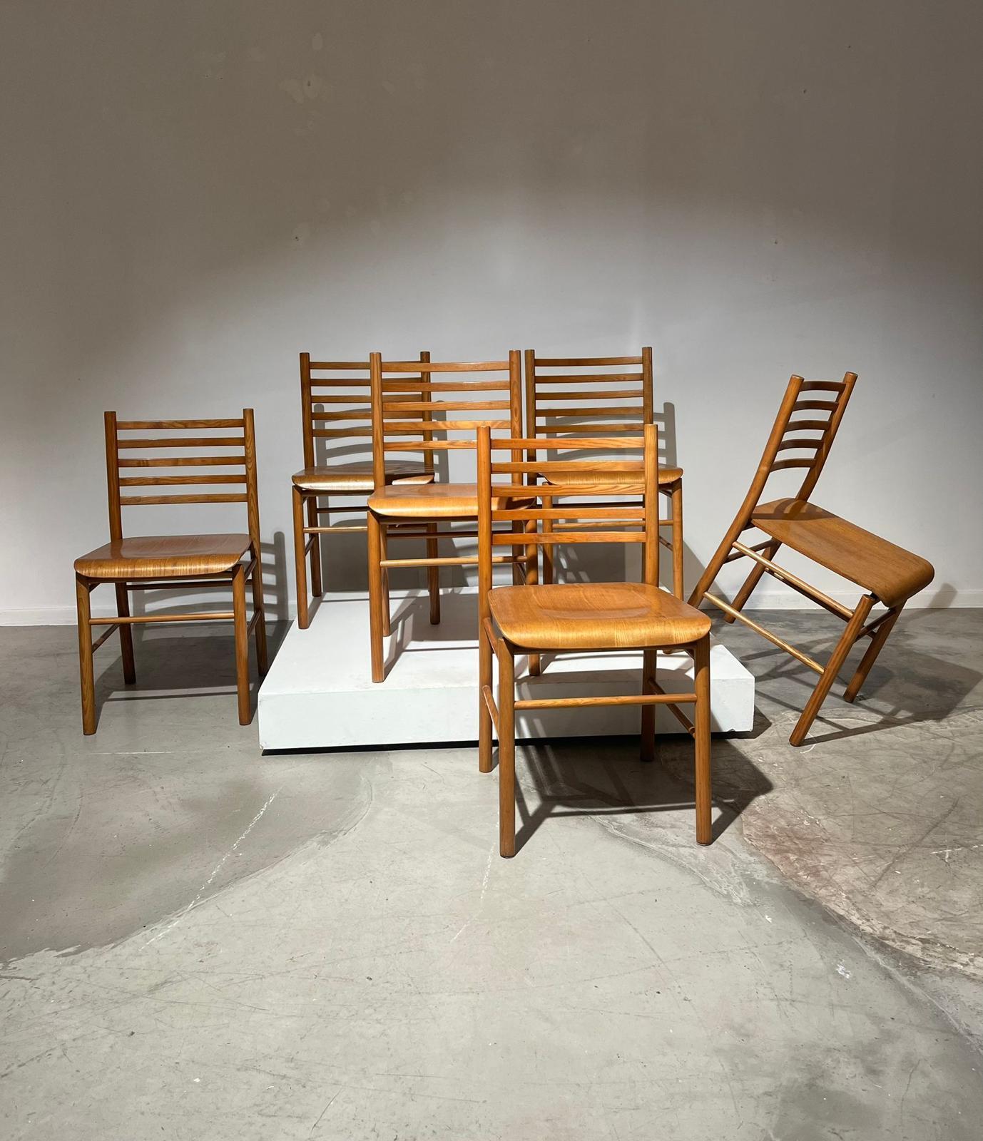 Mid-20th Century Set of 6 Light Wood Dining Chairs