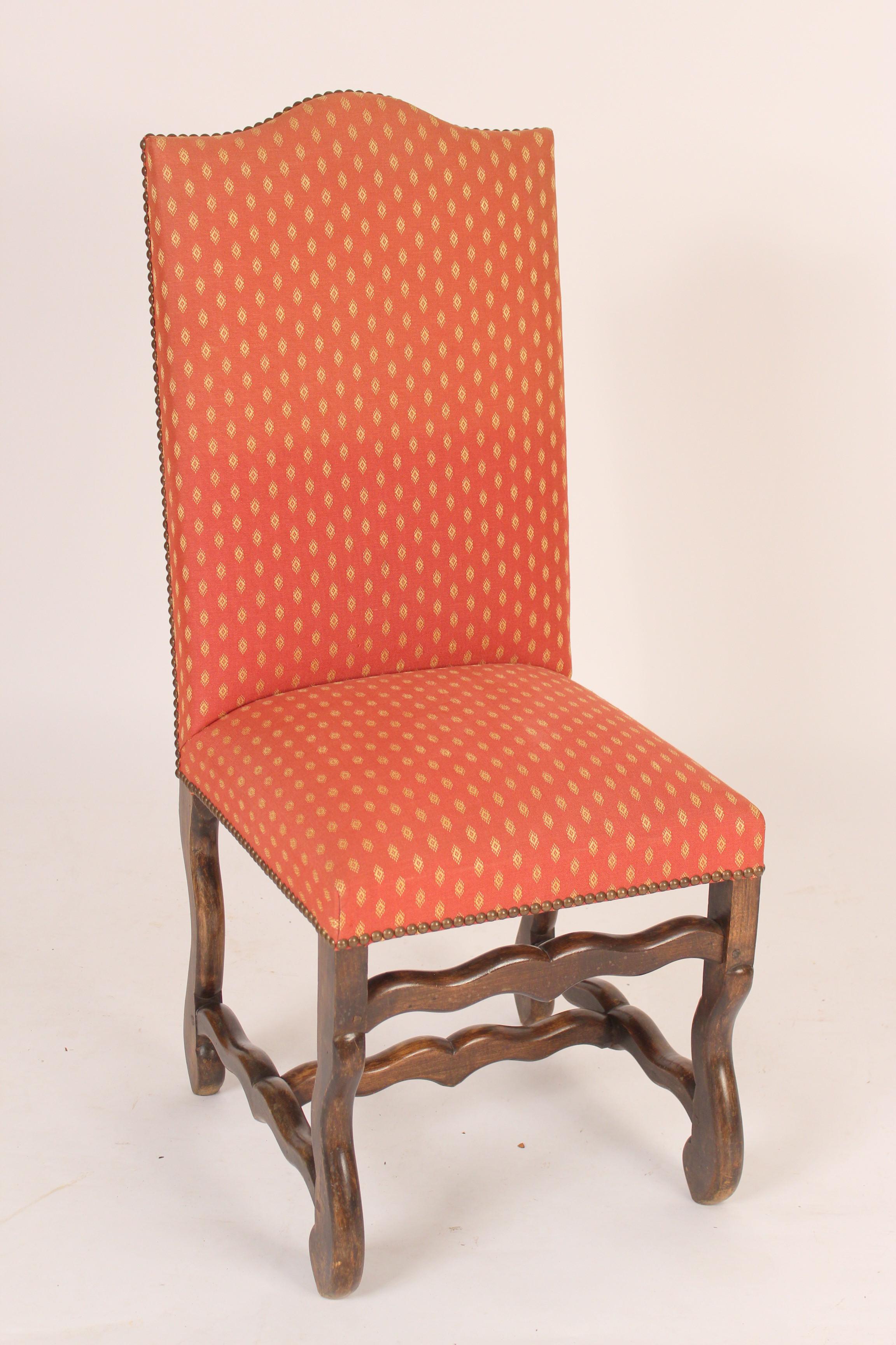 Set of 6 Louis XIV beech wood dining room chairs, mid-20th century. With mortise and tenon construction.