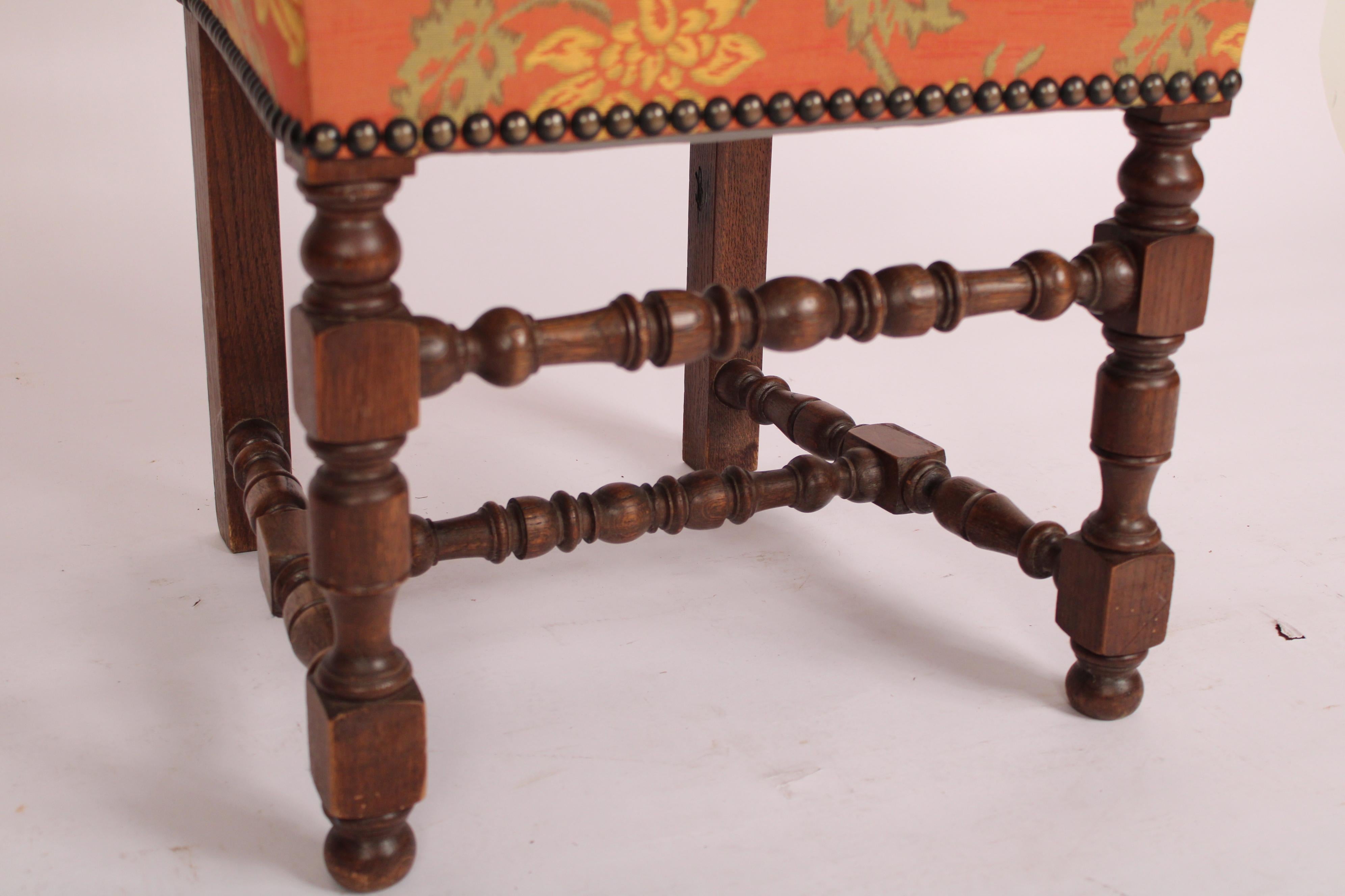 Set di 6 sedie da sala da pranzo in Oak in stile Luigi XIV in vendita 3
