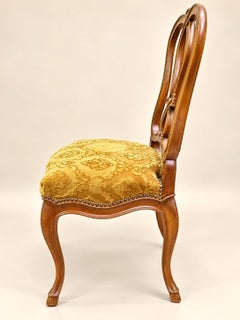 Set of 6 Louis XV period chairs – Solid walnut – Deer feet