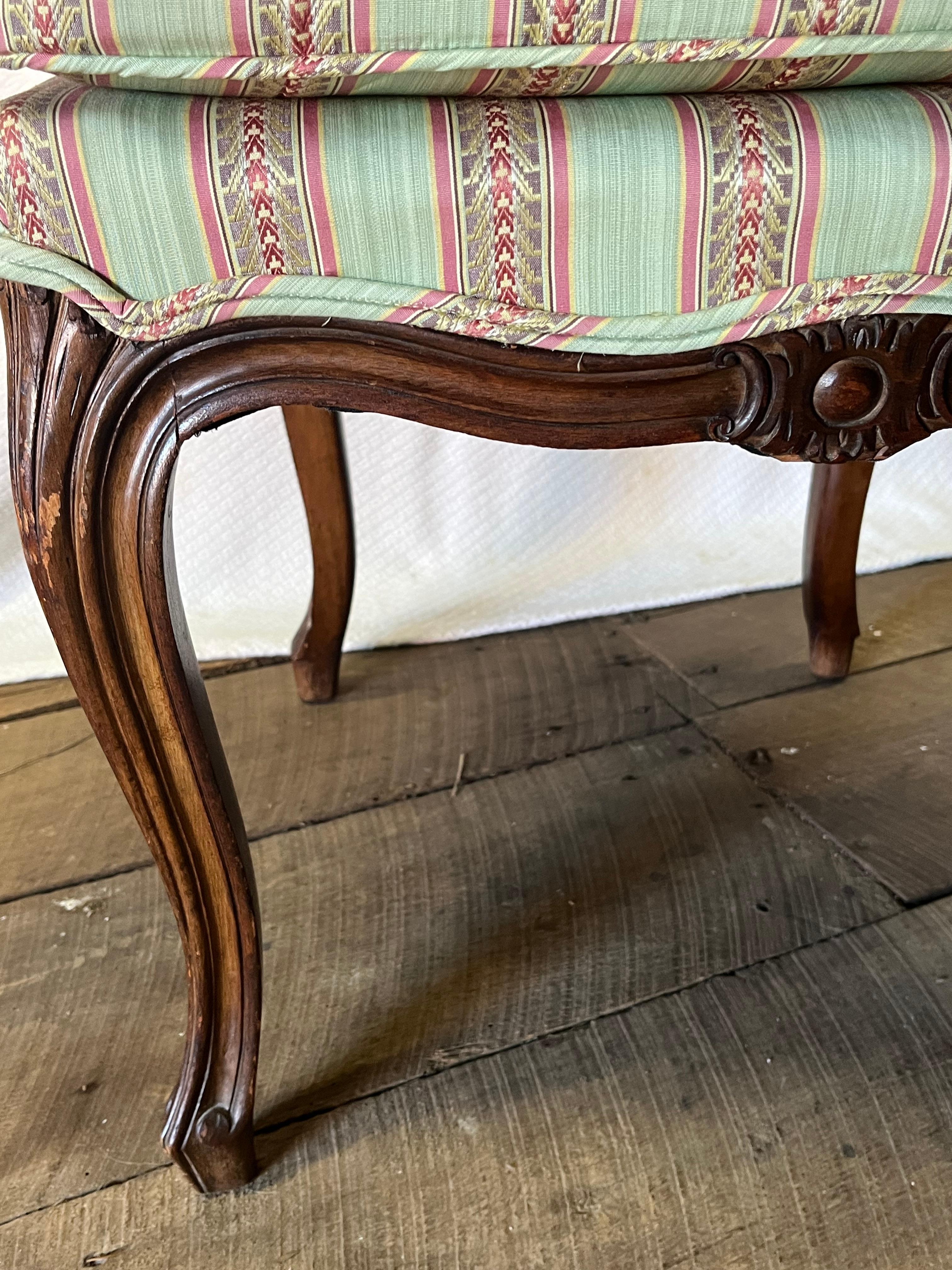Set di 6 sedie da pranzo in stile Luigi XV in vendita 2