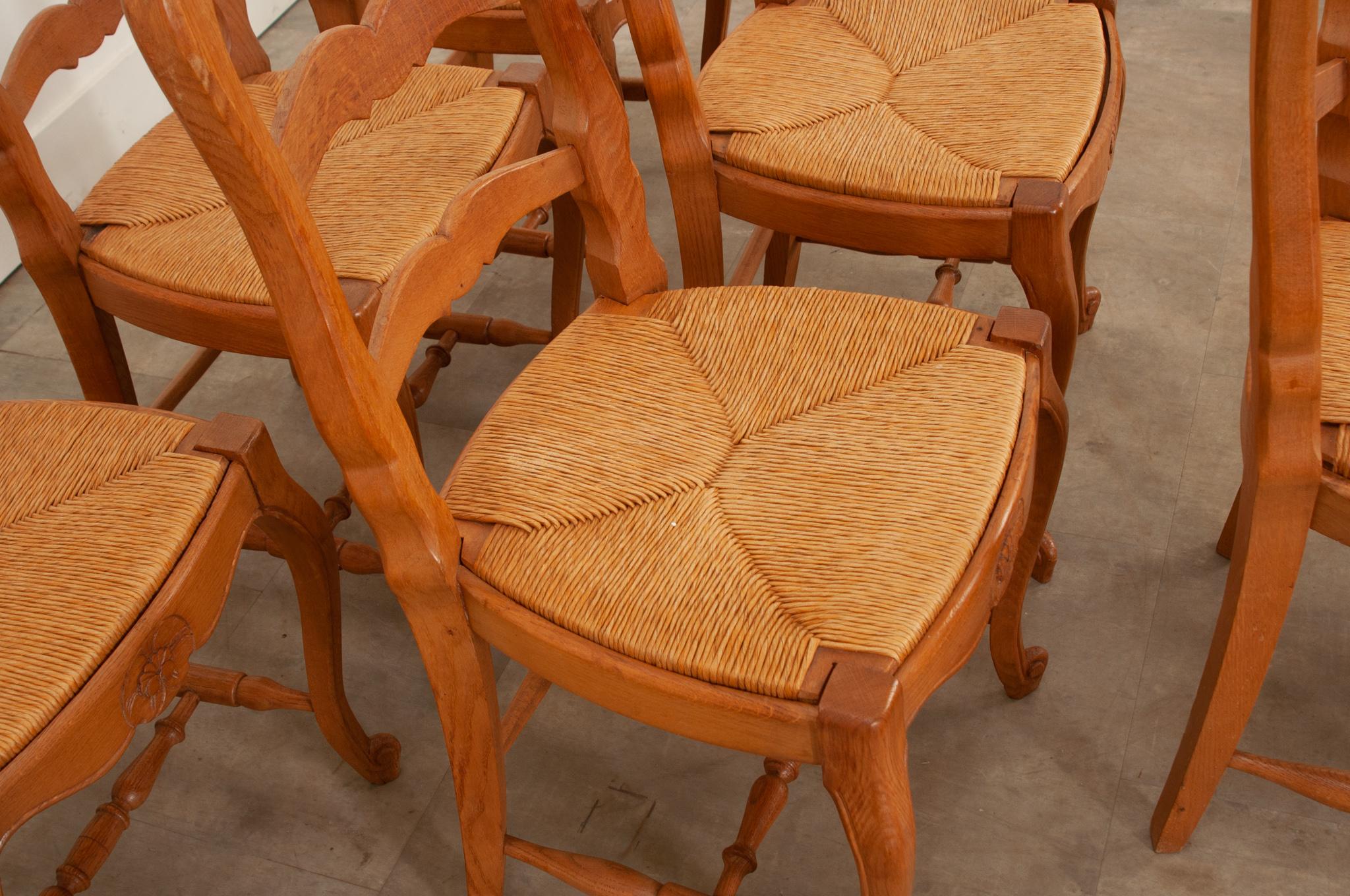 Set of 6 Louis XV Style Rush Seat Dining Chairs In Good Condition In Baton Rouge, LA