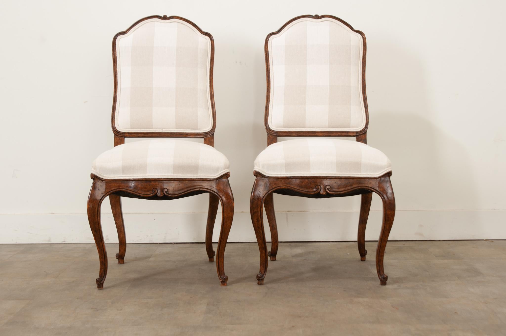 Set of 6 Louis XV Style Upholstered Dining Chairs 6