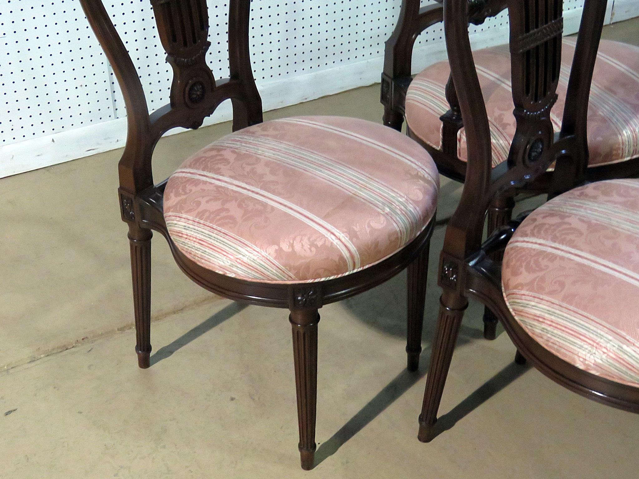 Set of 6 Louis XVI Style Dining Chairs Attributed to Jansen In Good Condition For Sale In Swedesboro, NJ