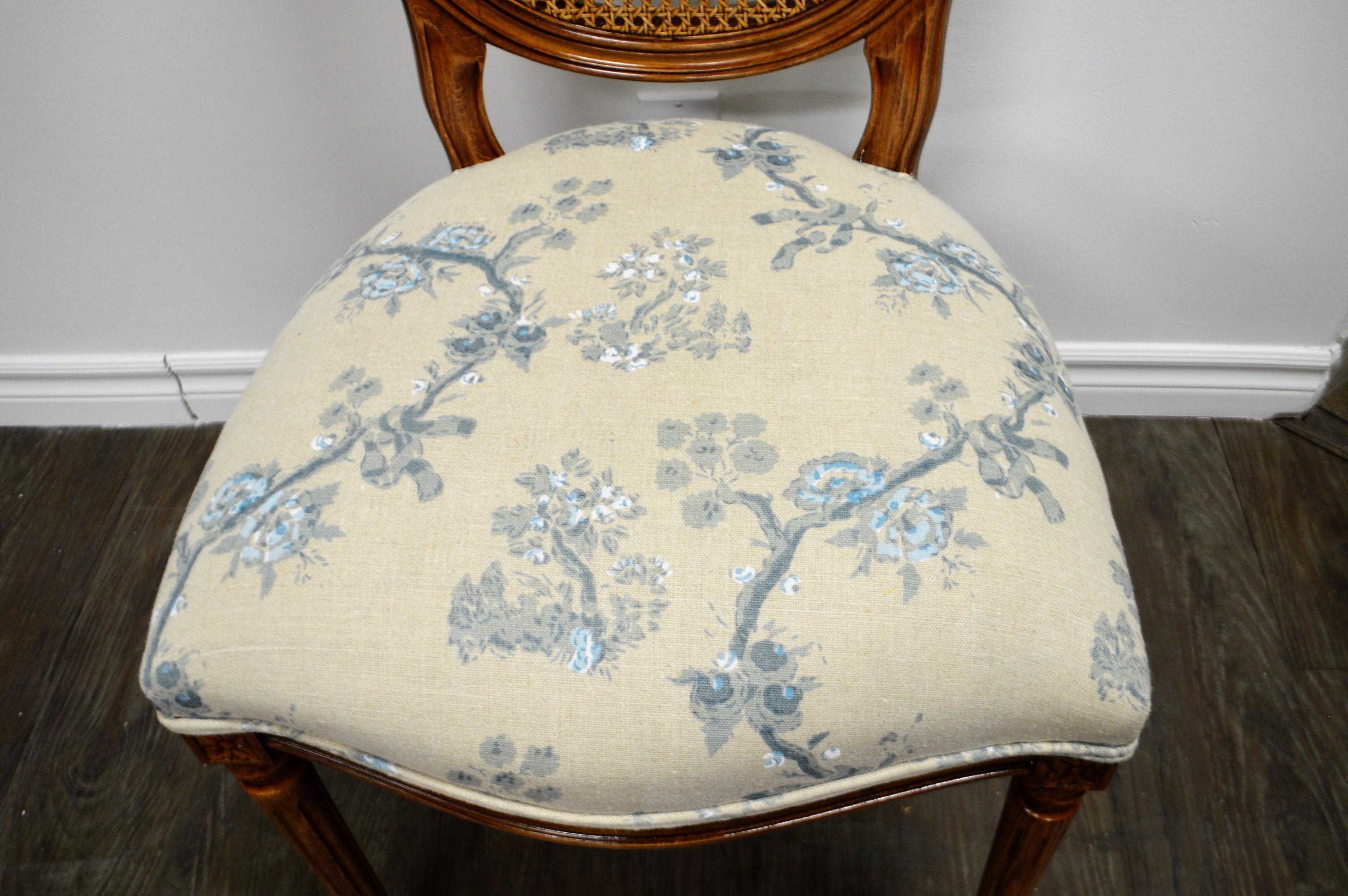Italian Set of 6 Louis XVI Style Oval and Caned Back Dining Chairs Seat in Printed Linen