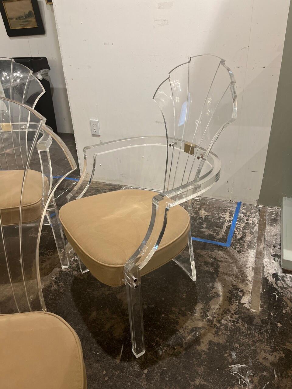 Set of 6 Lucite Hill Mfg. Art Deco Style Dining Chairs In Good Condition In Houston, TX