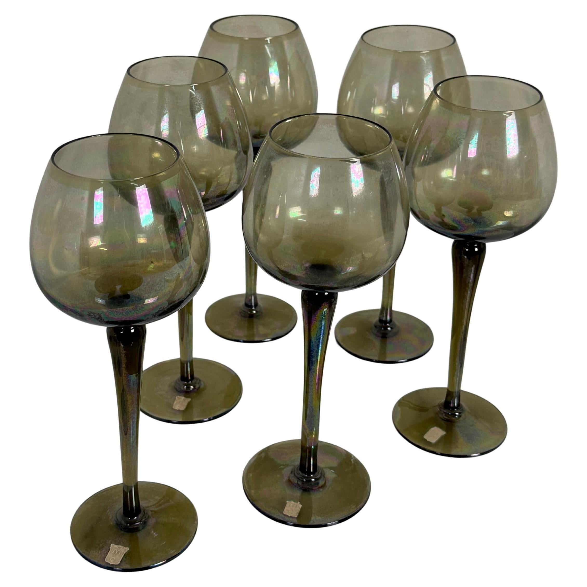 Ensemble de 6 verres à vin gris fumée luminescents, années 1940 en vente