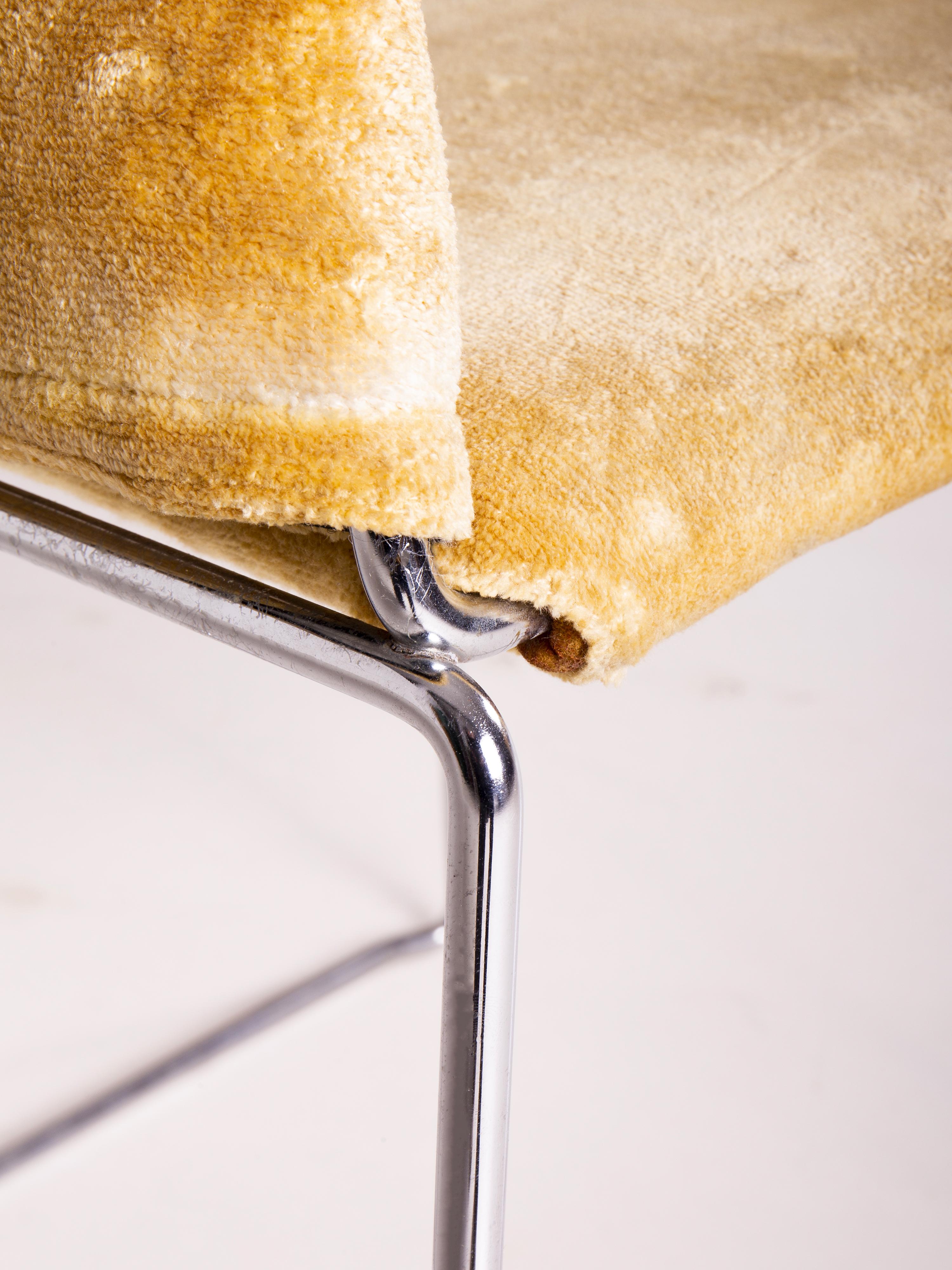 Ensemble de 6 chaises Magnolia conçues par Kazuhide Takahama, 2004 en vente 1