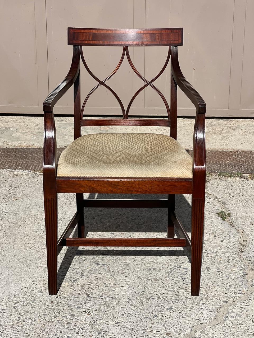 Victorian Set of 6 mahogany dining armchairs in the English Sheraton style 20th century For Sale