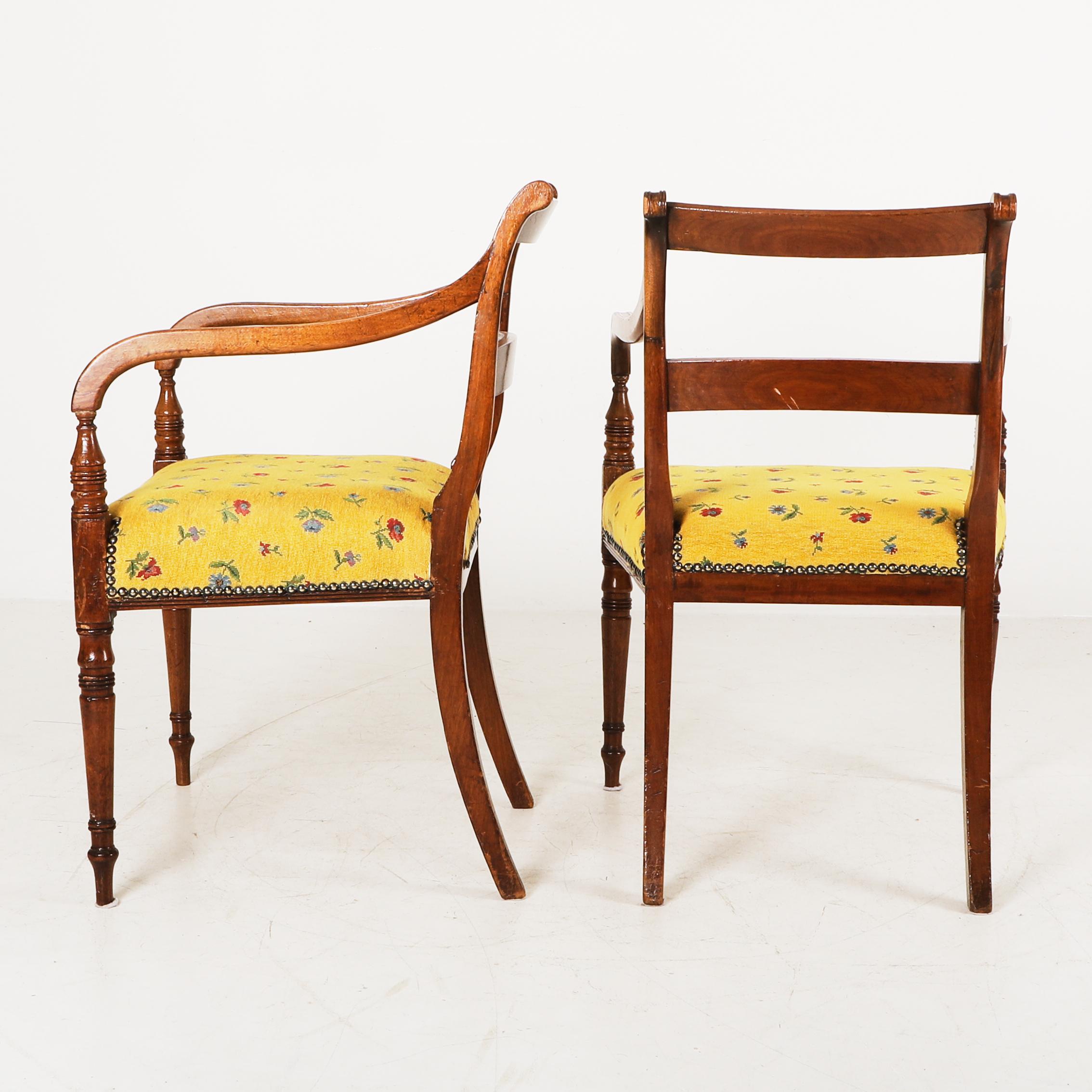 Veneer Set of 6 Mahogany Dining Chairs
