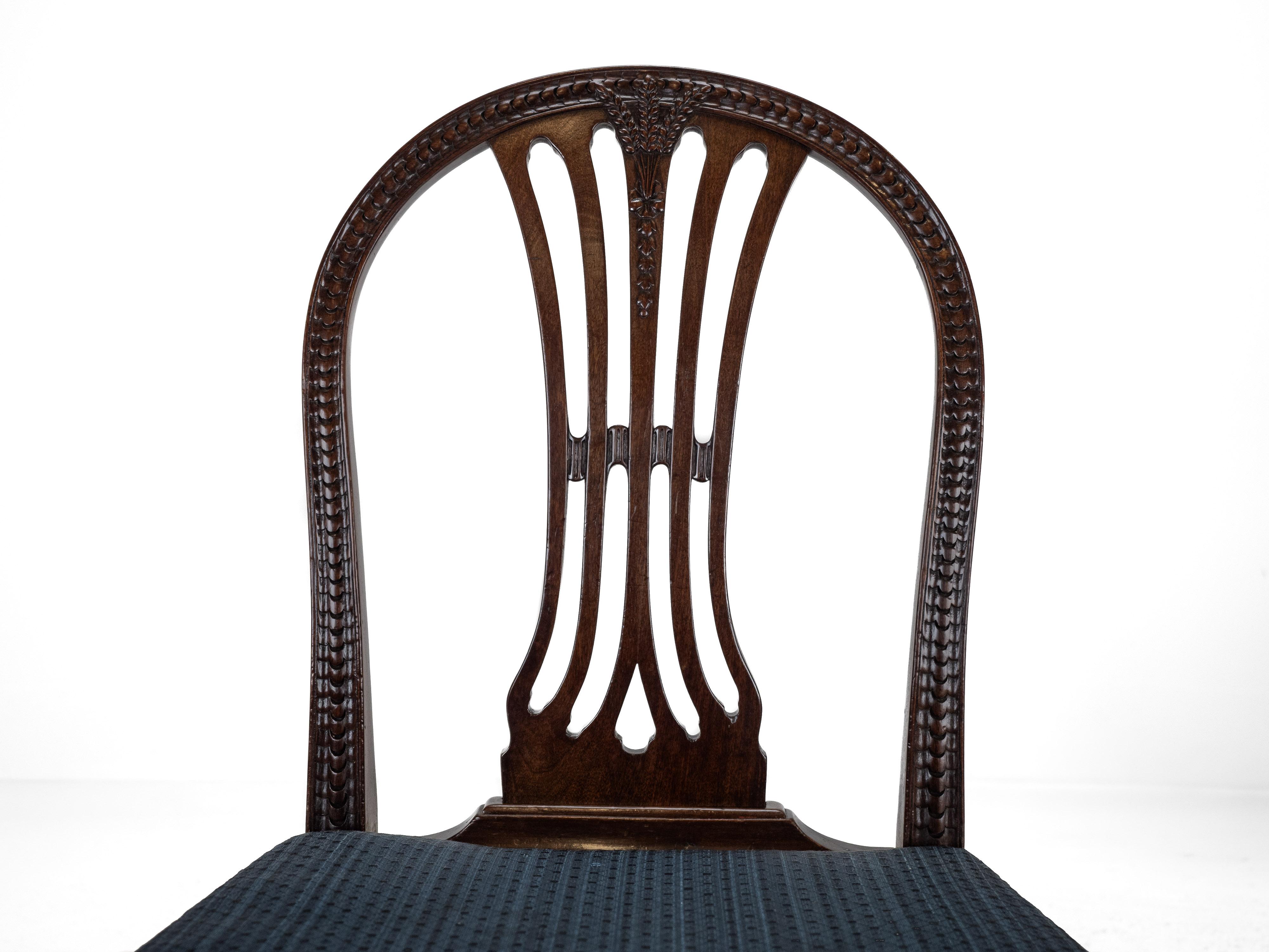 Set of 6 Mahogany Hepplewhite Dining Chairs, c1870, c19th (Georgian, George III) in vendita 8