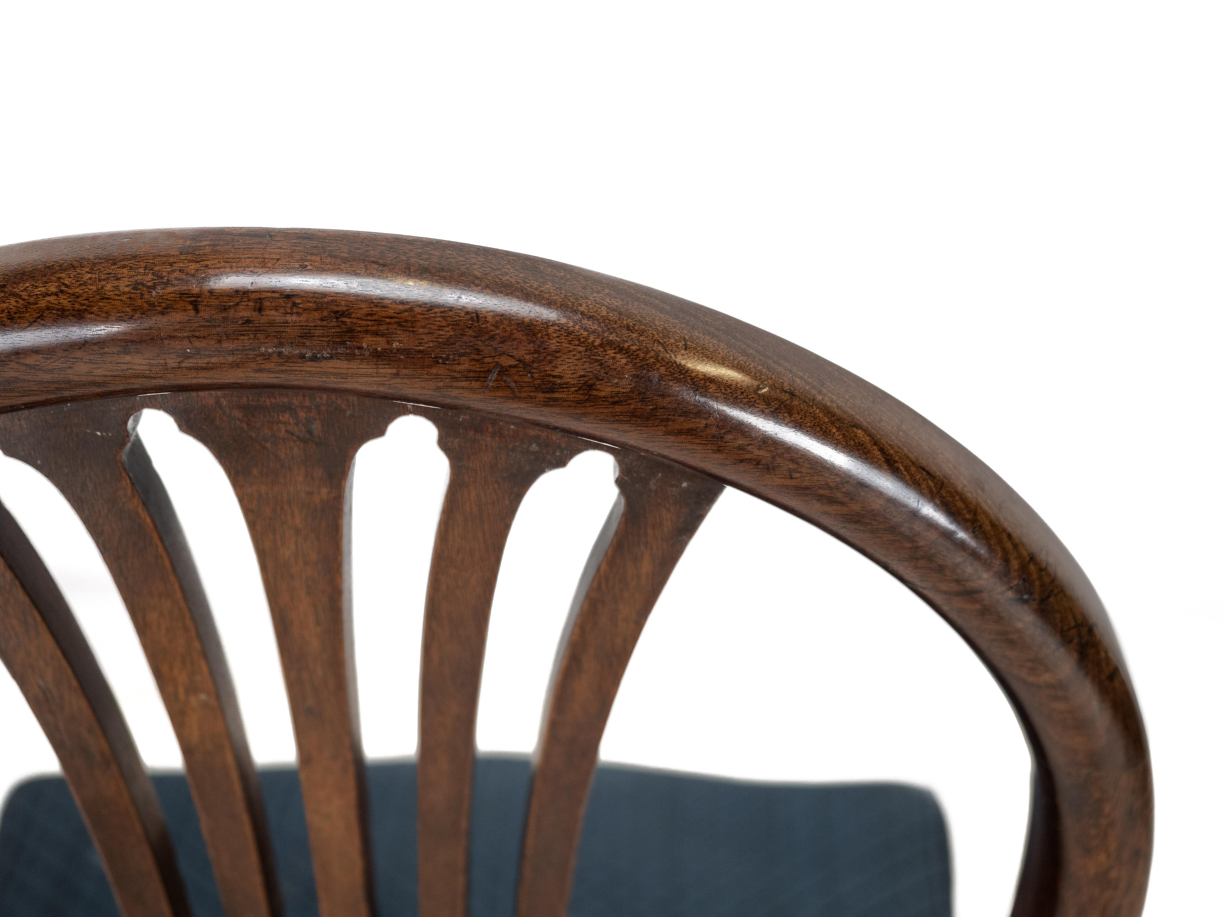 Set of 6 Mahogany Hepplewhite Dining Chairs, c1870, c19th (Georgian, George III) in vendita 12