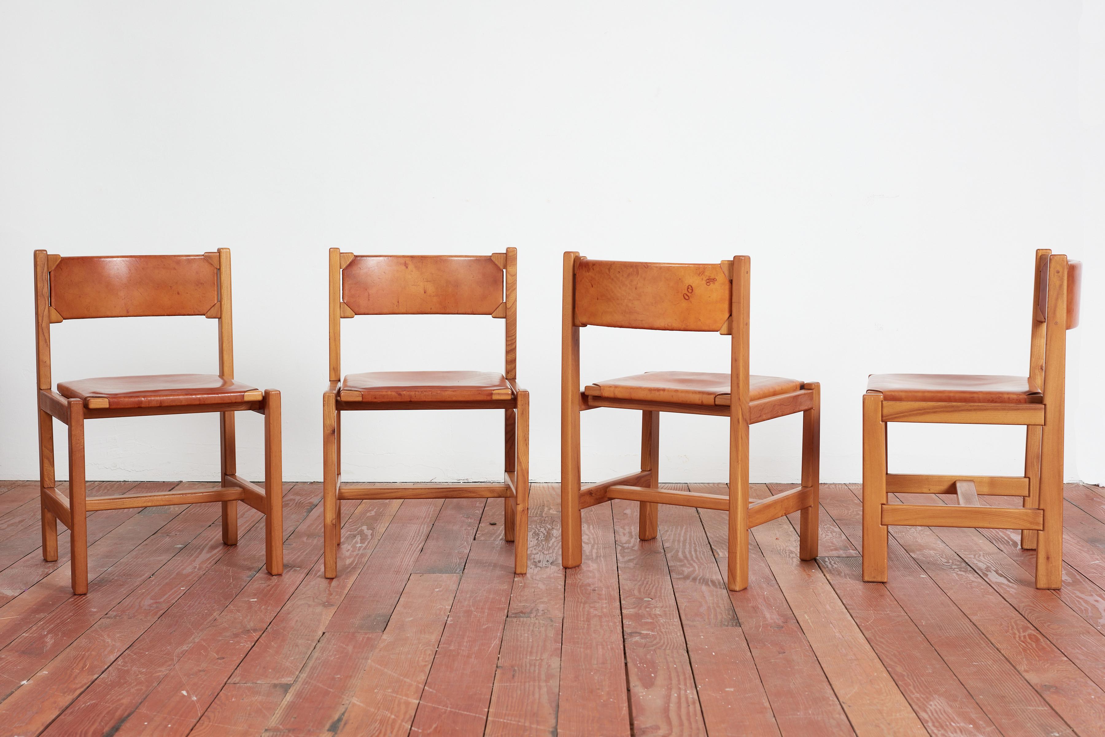 French Set of 6 Maison Regain Chairs For Sale