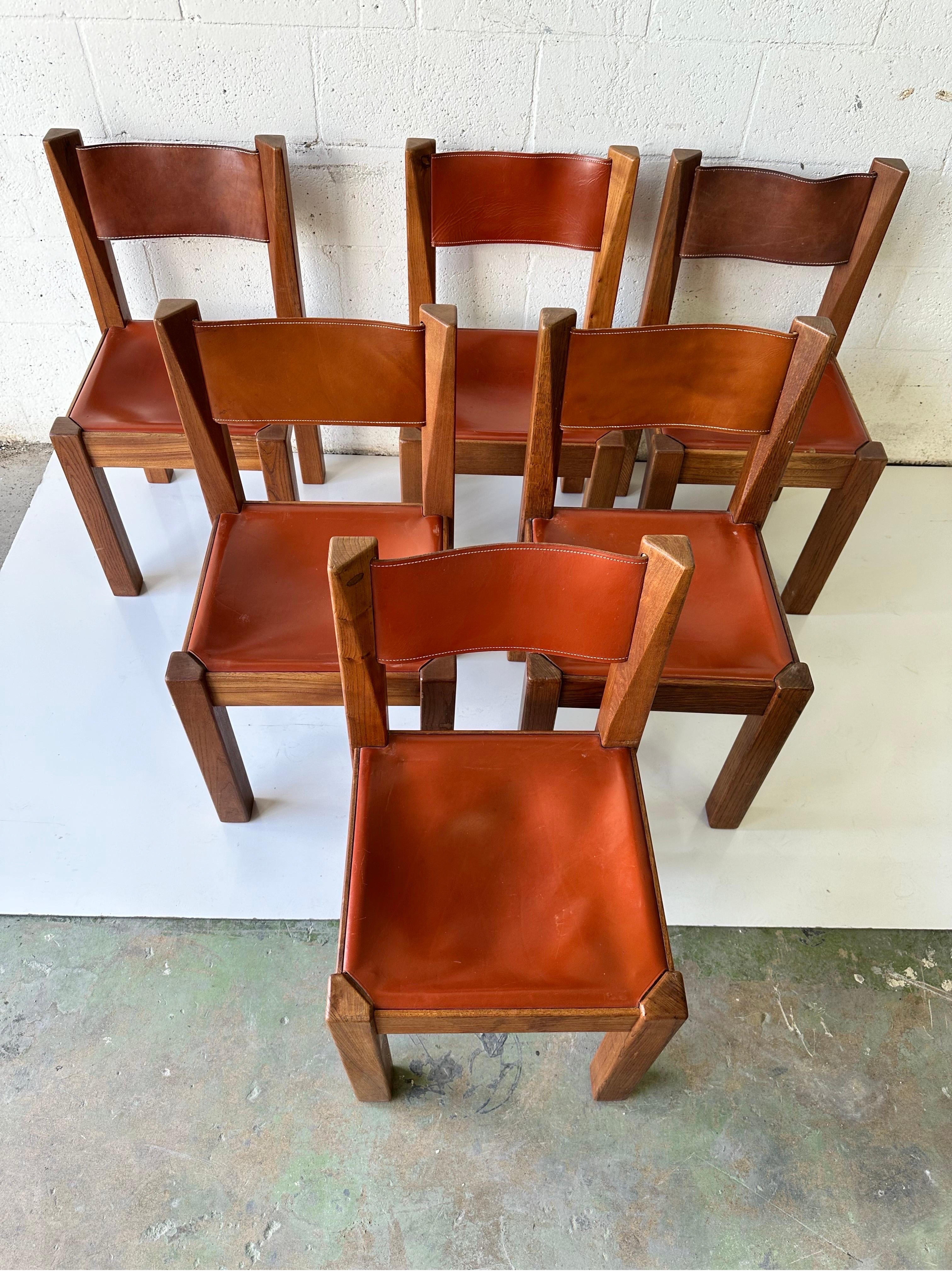 Ensemble de 6 chaises en cuir de style maison Regain en vente 3