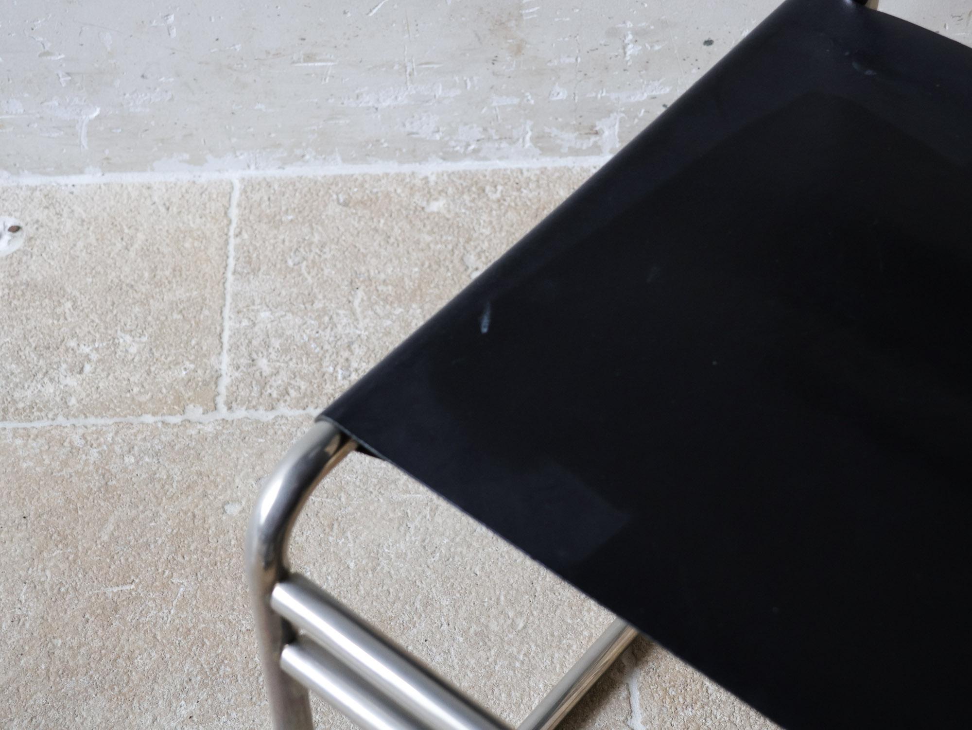 Satz von 6 Marcel Breuer B5/B40 Stühlen mit röhrenförmigem Gestell und schwarzem Leder im Angebot 1