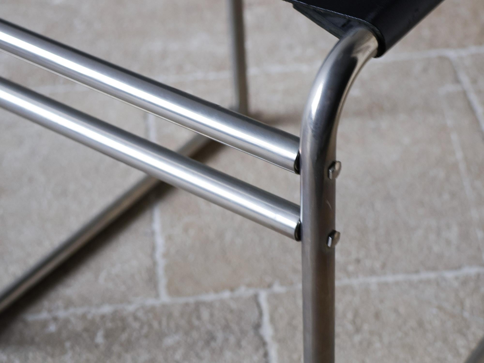 Satz von 6 Marcel Breuer B5/B40 Stühlen mit röhrenförmigem Gestell und schwarzem Leder im Angebot 2