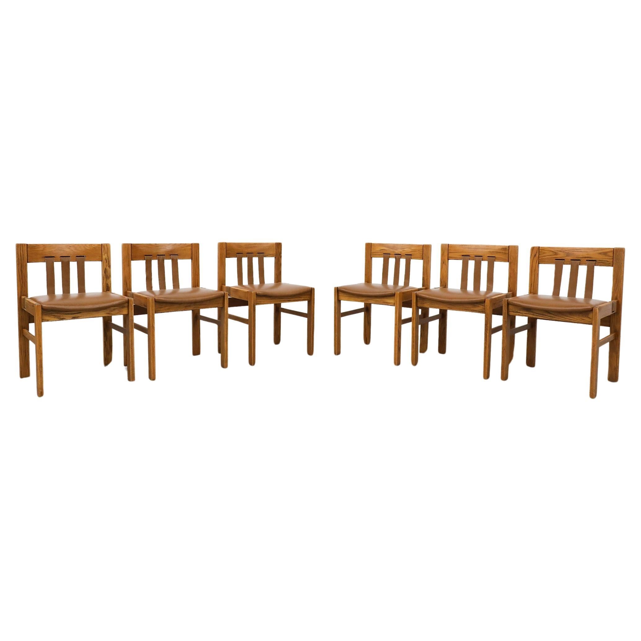 Set of 6 Martin Visser Oak and Leather Dining Chairs by 't Spectrum For Sale