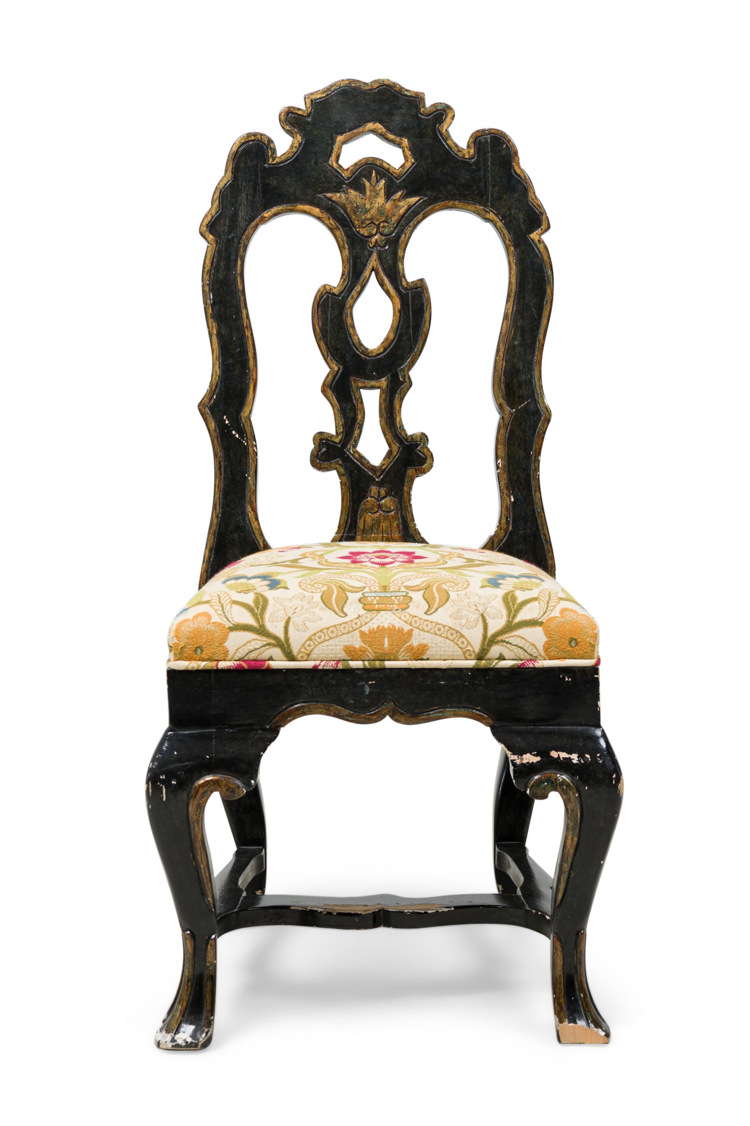 Colonial hollandais Michael Taylor ensemble de 6 chaises de salle à manger portugaises rococo tapissées en bois doré en vente