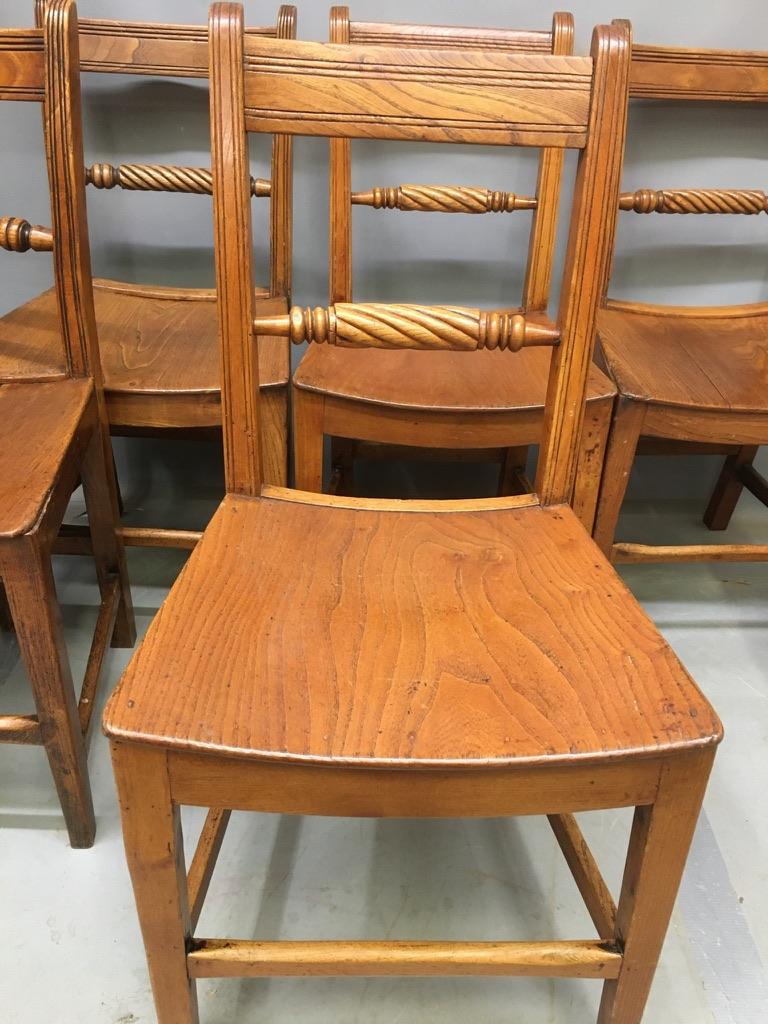 Set of 6 Mid19th Century English Elm "Suffolk" Dining Chairs in Good