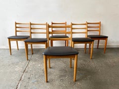 Set of 6 Mid-Century 1970’s dining chairs by Schreiber Furniture