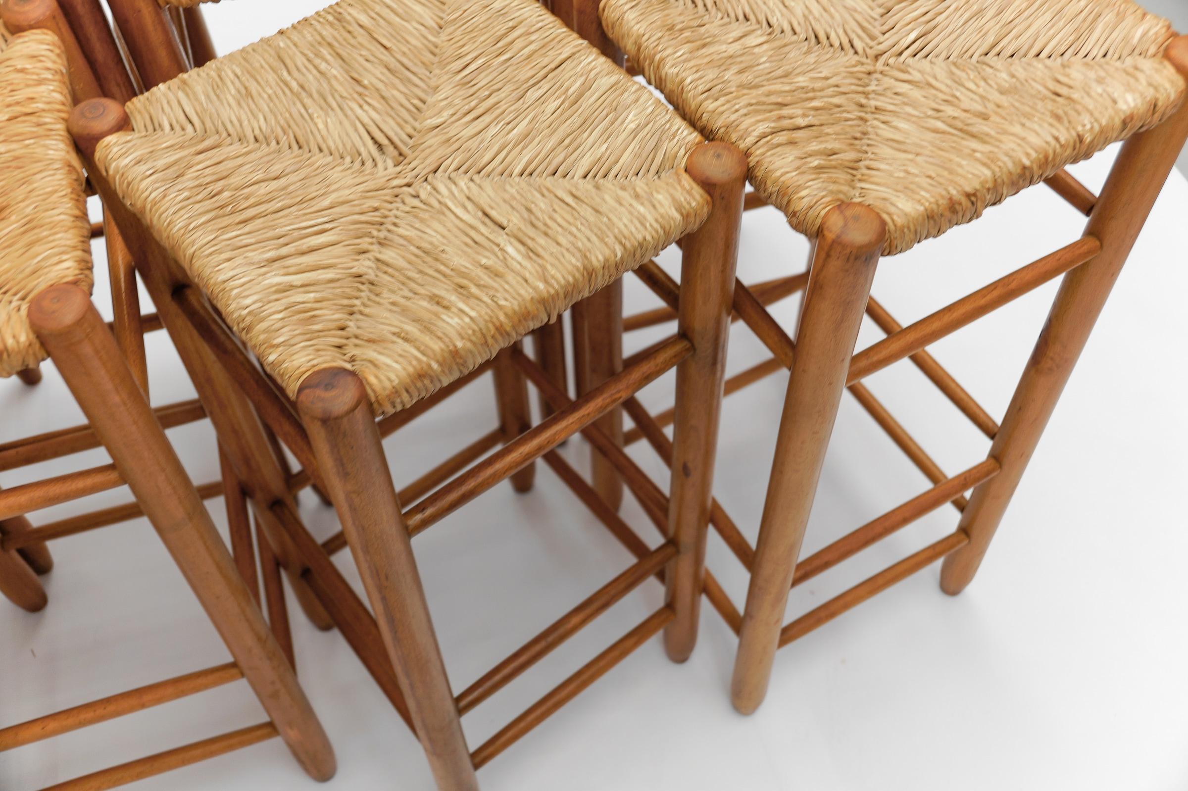 Set of 6 Mid-Century Bar Stools in Wood and Bast, 1960s Italy For Sale 13