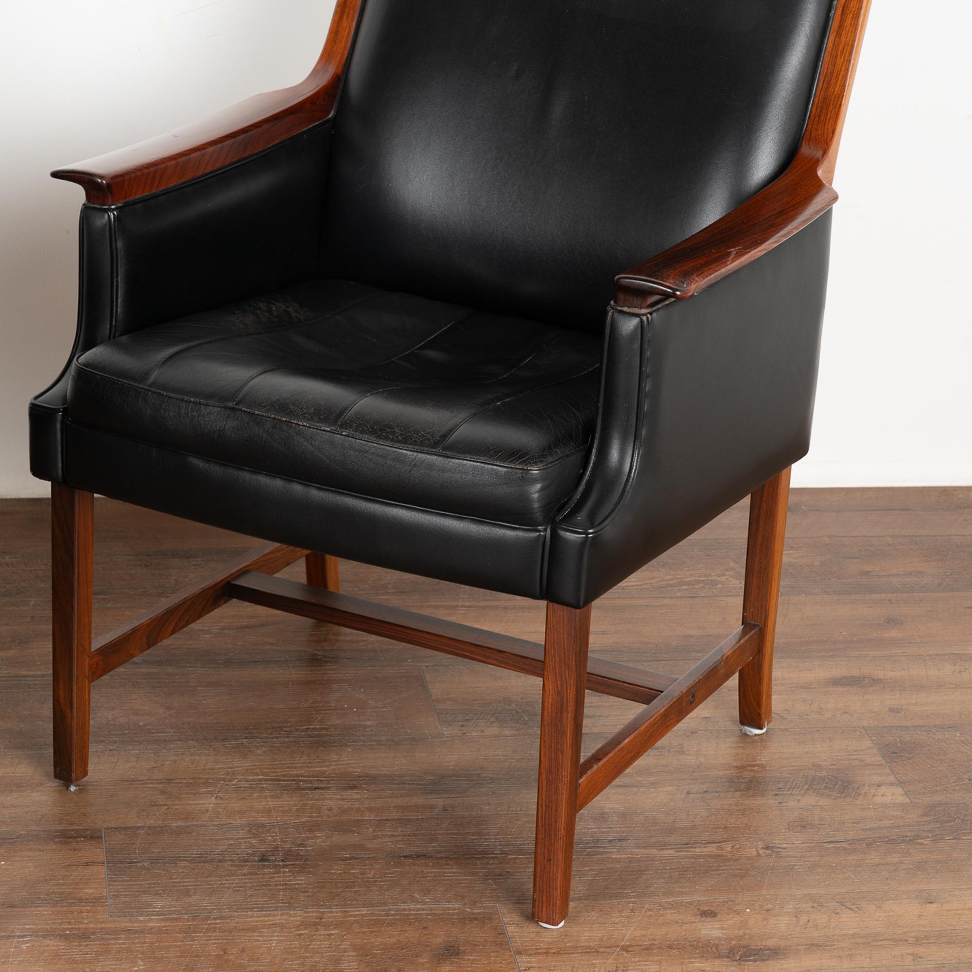 Set of 6 Mid Century Black Leather Chairs by Torbjørn Afdal, Norway circa 1970 In Good Condition For Sale In Round Top, TX