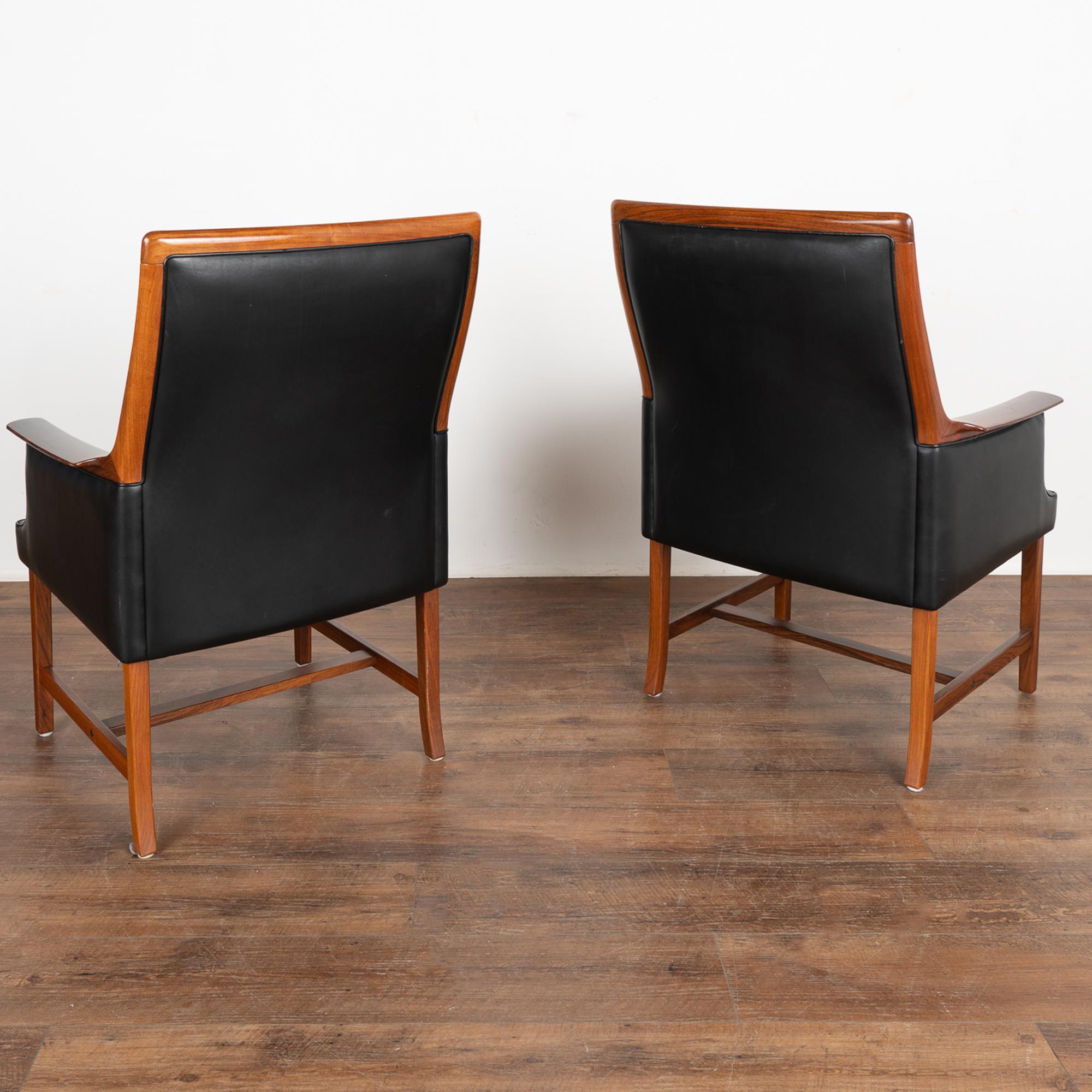Set of 6 Mid Century Black Leather Chairs by Torbjørn Afdal, Norway circa 1970 For Sale 3