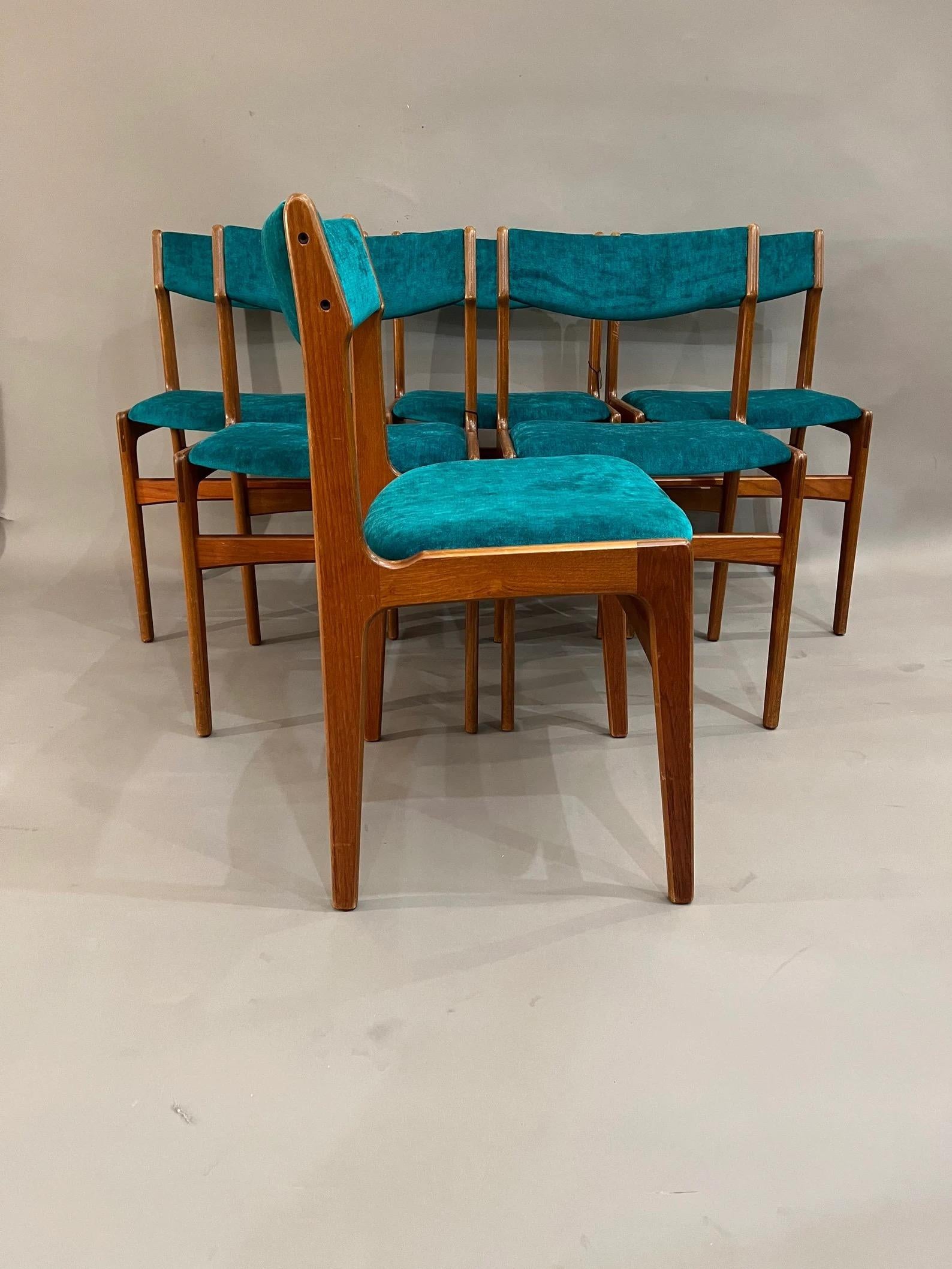 Mid-Century Modern Set of 6 Mid Century Chairs Designed by Erik Buch for O.D. Møbler