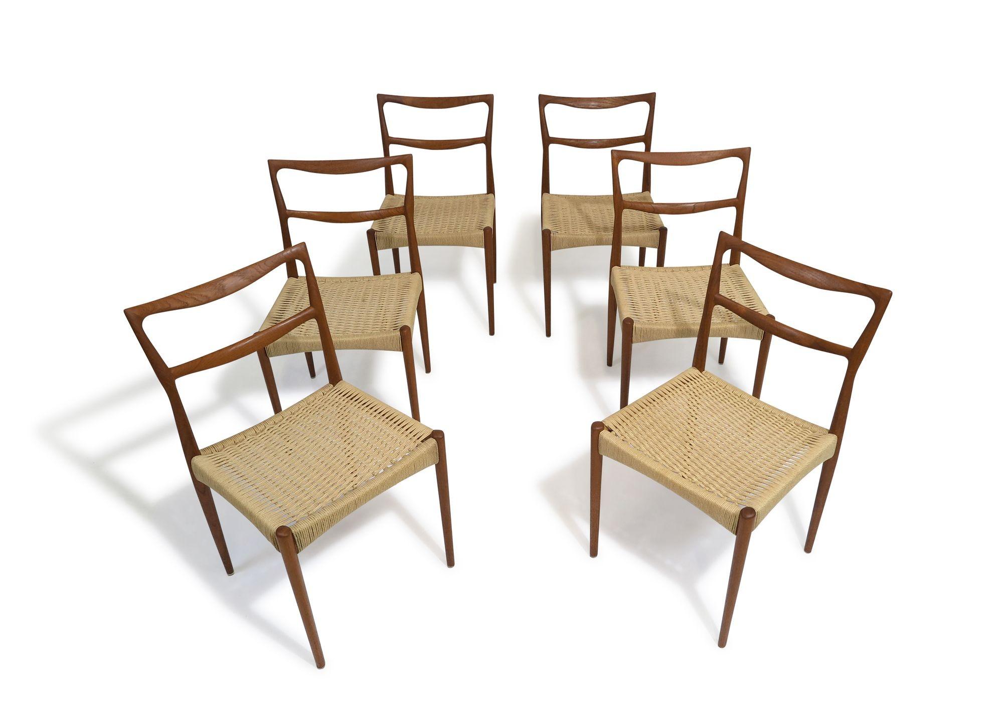 Ensemble de 6 chaises de salle à manger danoises du milieu du siècle par H.W. Klein pour Bramin, restauré en vente 1