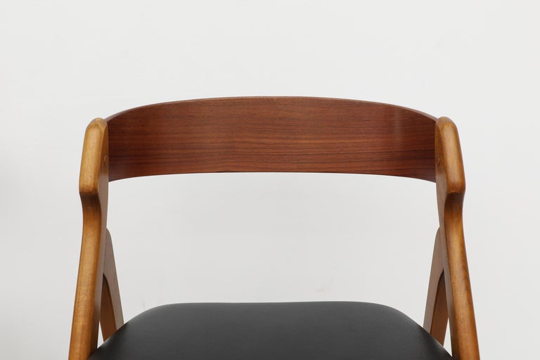 Set of 6 Mid-Century Danish Henning Kjærnulf Model 71 Dining Chairs For Sale 3