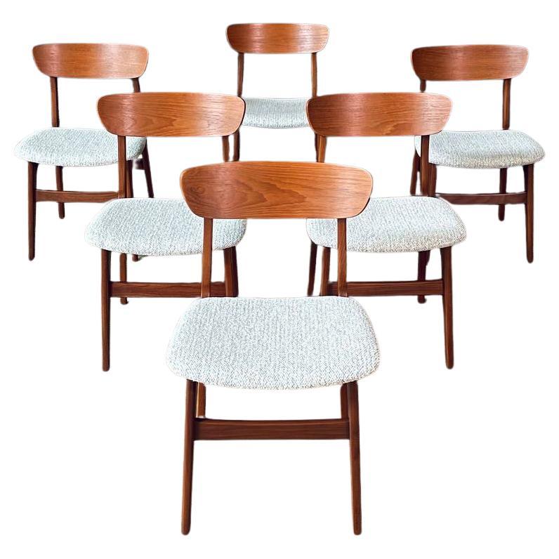 Ensemble de 6 chaises de salle à manger en teck moderne danois du milieu du siècle dernier