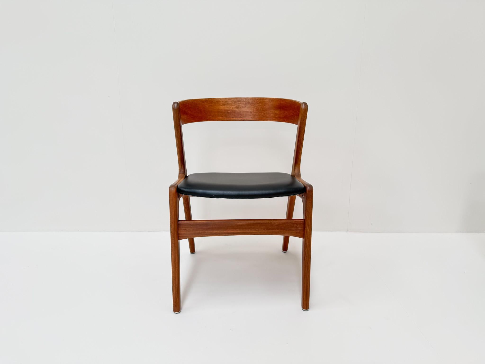 Milieu du XXe siècle Set of 6 Mid-century Danish Teak Dining Chairs, Anderstrup Mobelfabrik Model 68 en vente