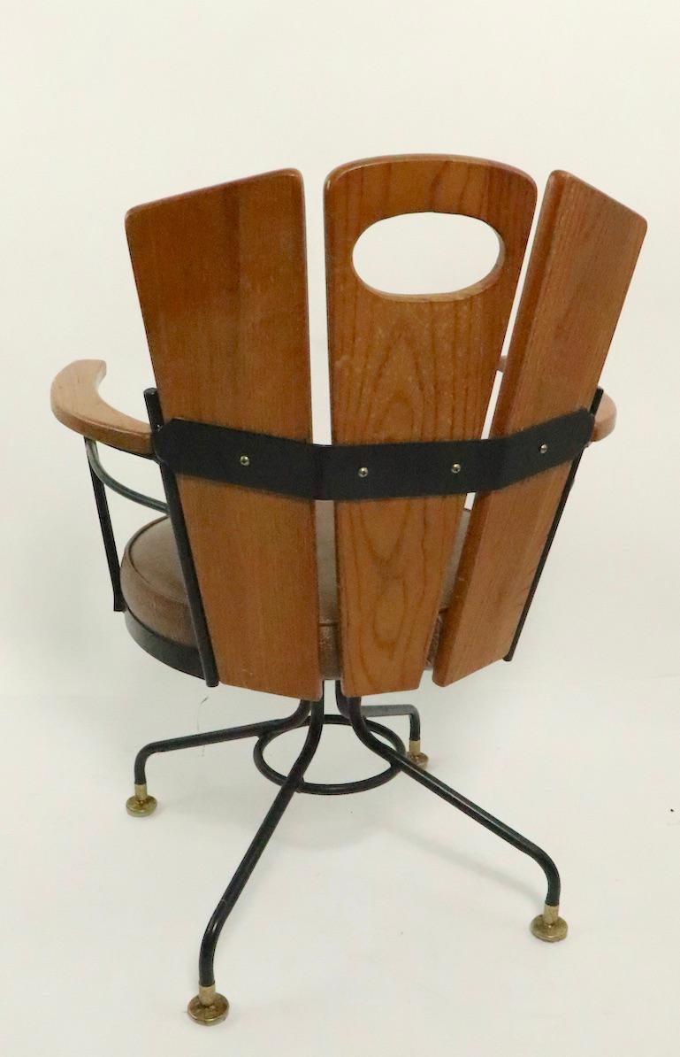 20ième siècle Ensemble de 6 fauteuils de salle à manger du milieu du siècle dernier par Richard McCarthy en vente