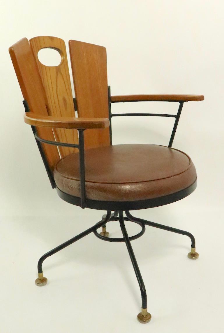 Tissu d'ameublement Ensemble de 6 fauteuils de salle à manger du milieu du siècle dernier par Richard McCarthy en vente