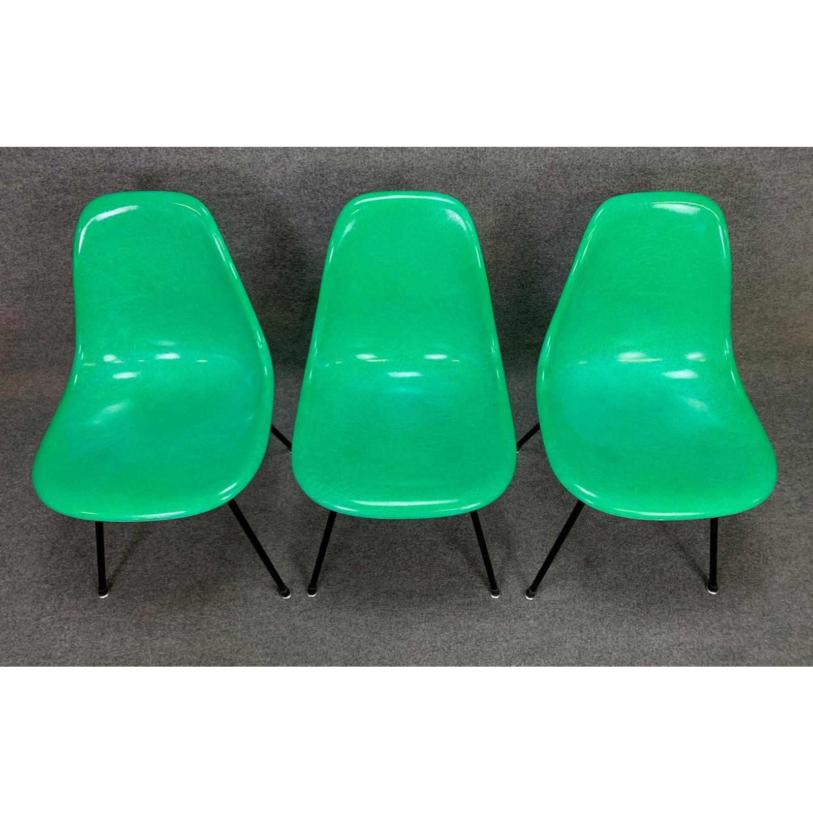Molded Set of 6 Midcentury DSX Fiberglass Chairs by Charles Eames for Herman Miller