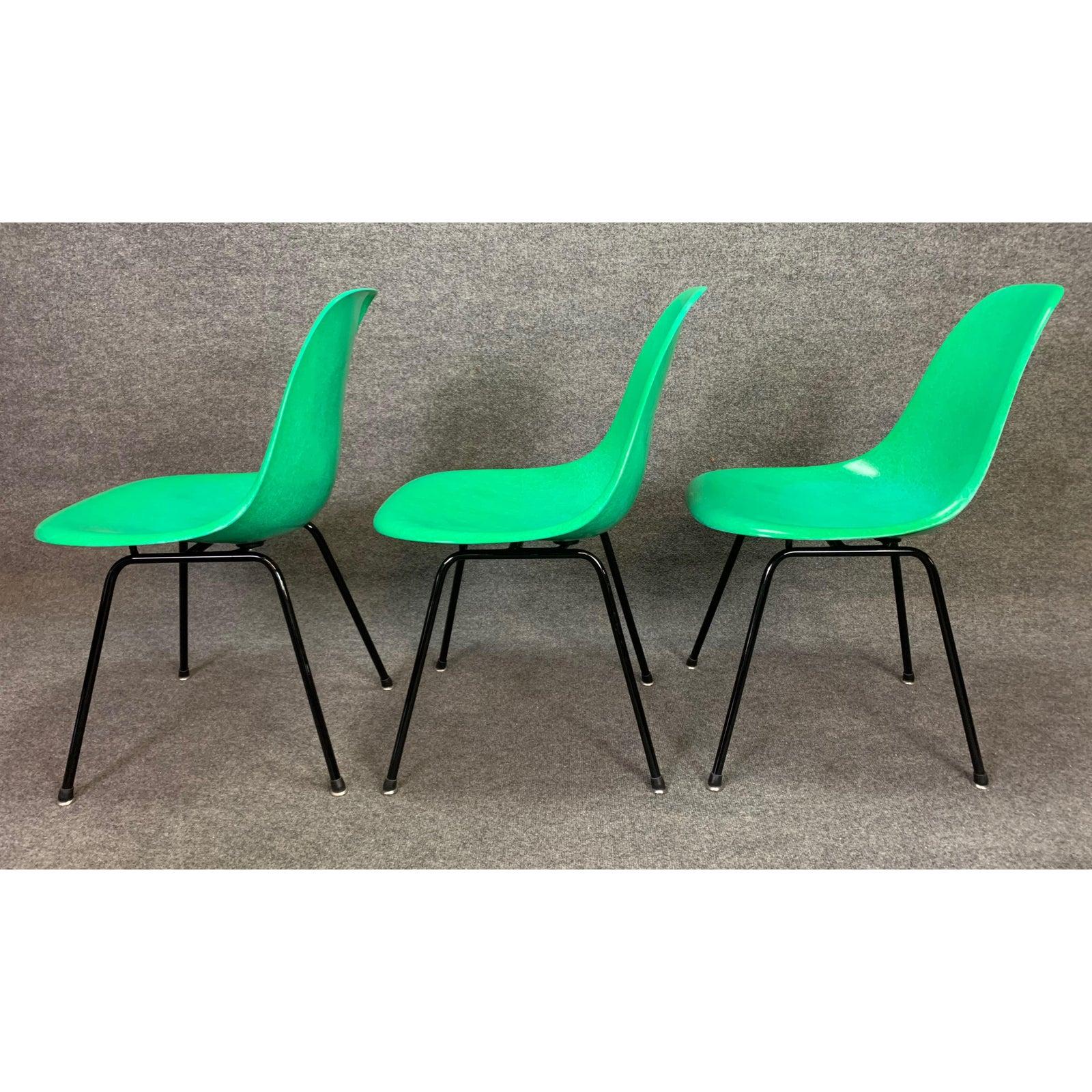 Set of 6 Midcentury DSX Fiberglass Chairs by Charles Eames for Herman Miller 2