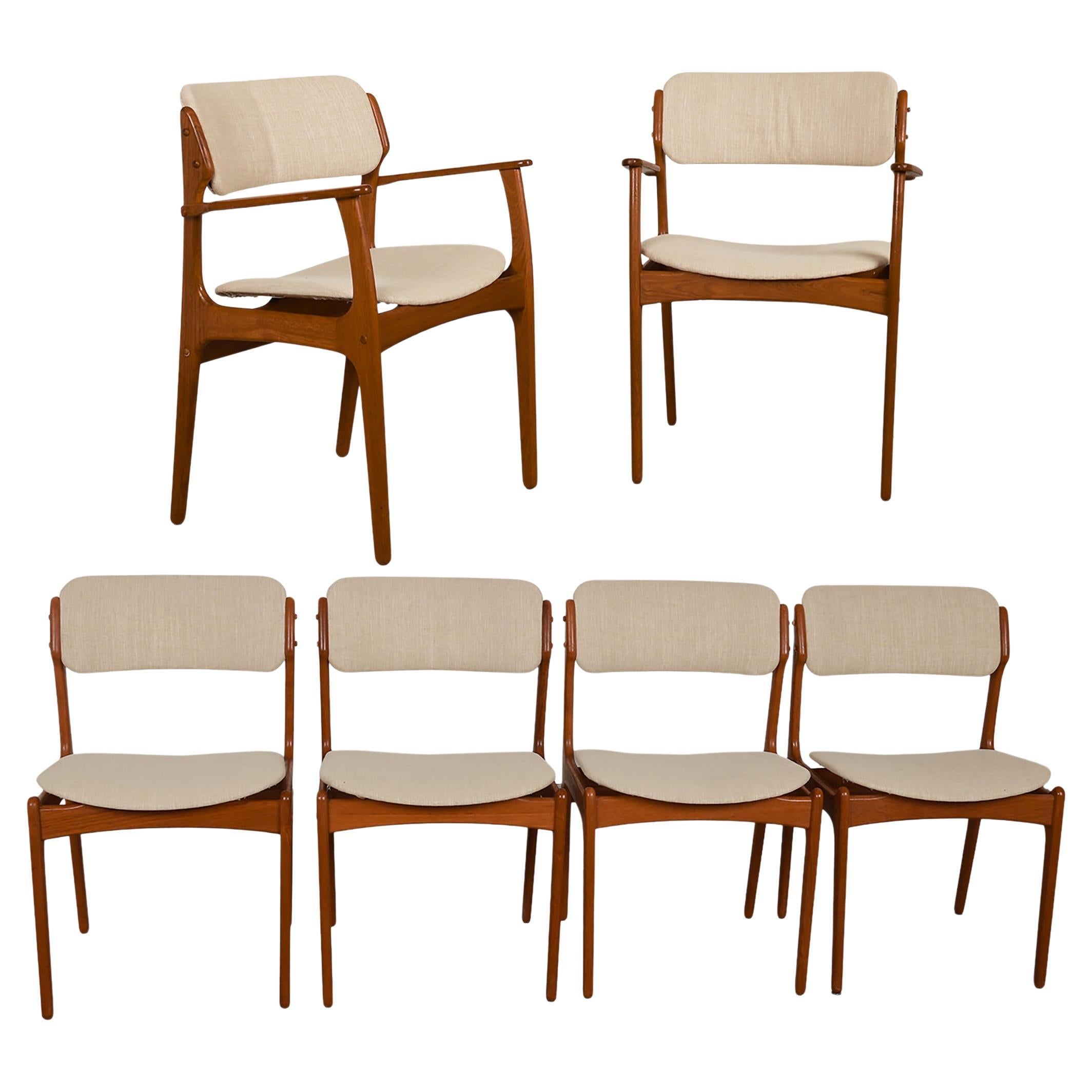 Set di 6 poltrone e sedie da pranzo in teak della metà del secolo scorso Erik Buch in vendita