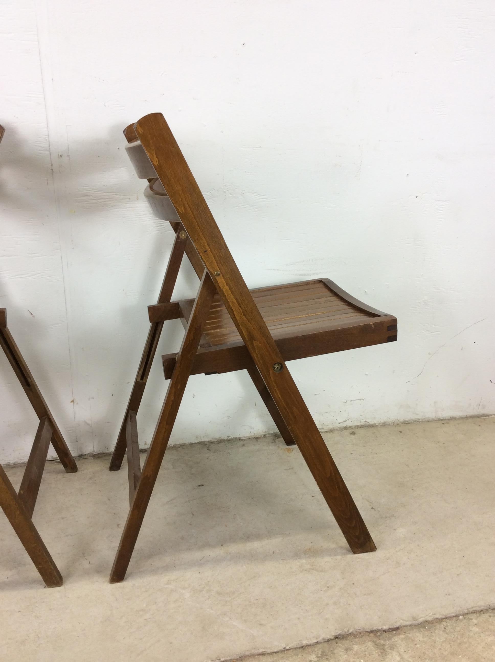 Ensemble de 6 chaises pliantes du milieu du siècle avec sièges à lattes en vente 12