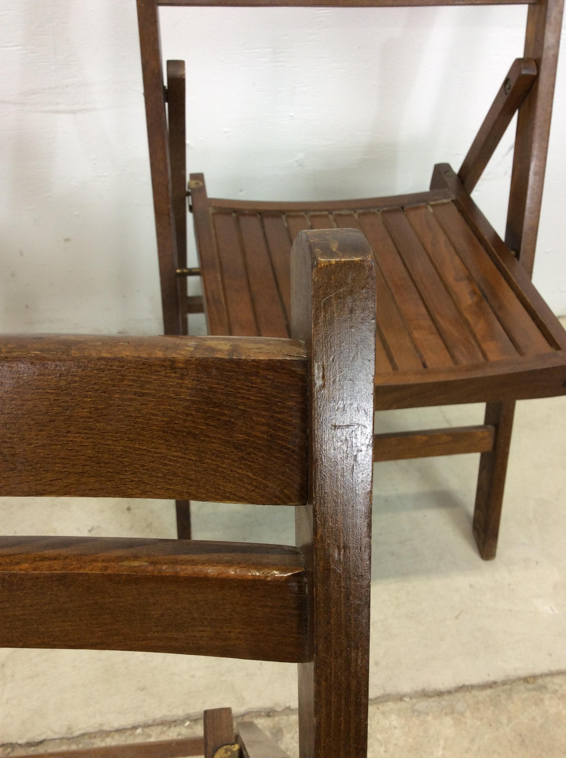 20ième siècle Ensemble de 6 chaises pliantes du milieu du siècle avec sièges à lattes en vente