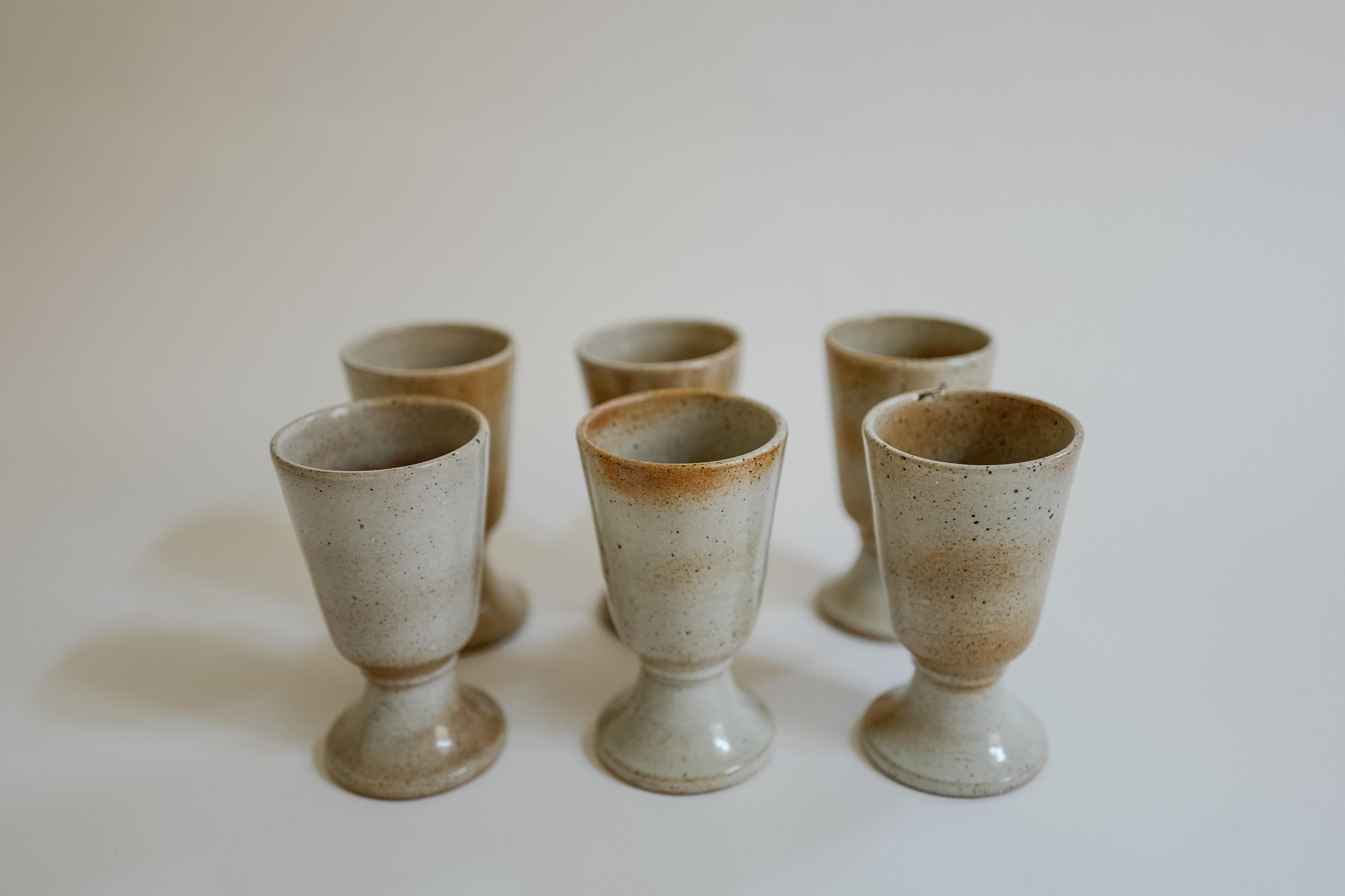 Mid-Century Modern Set of 6 Midcentury French Earthenware Tumblers For Sale
