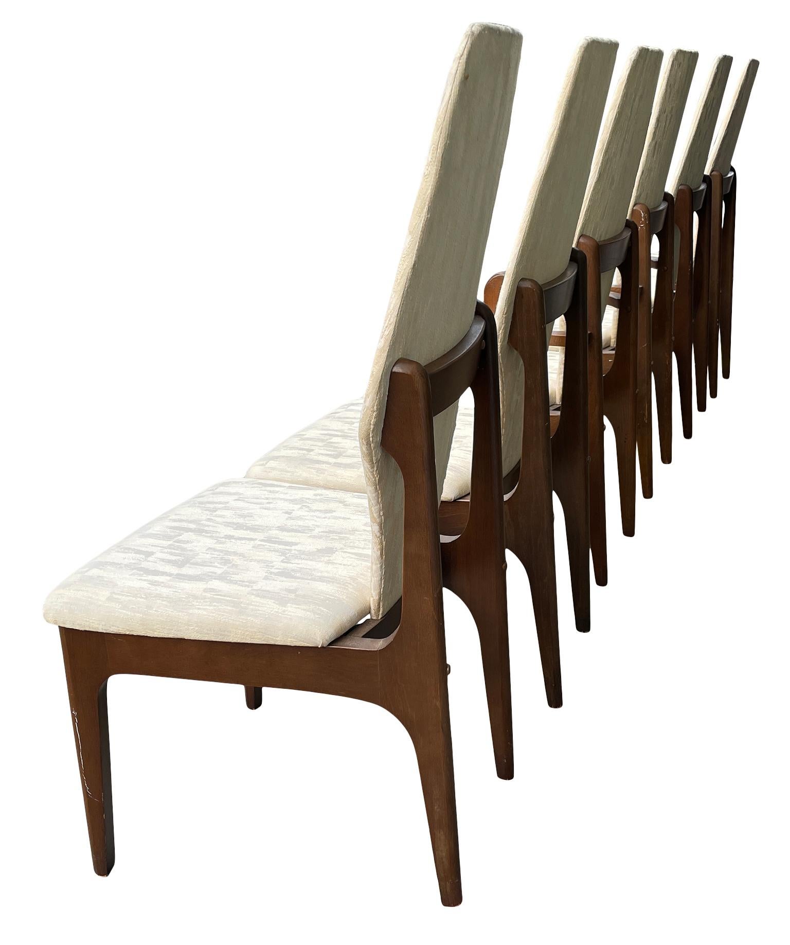 American Set of 6 Mid Century High Back Walnut Dining Chairs Style of Adrian Pearsall  For Sale