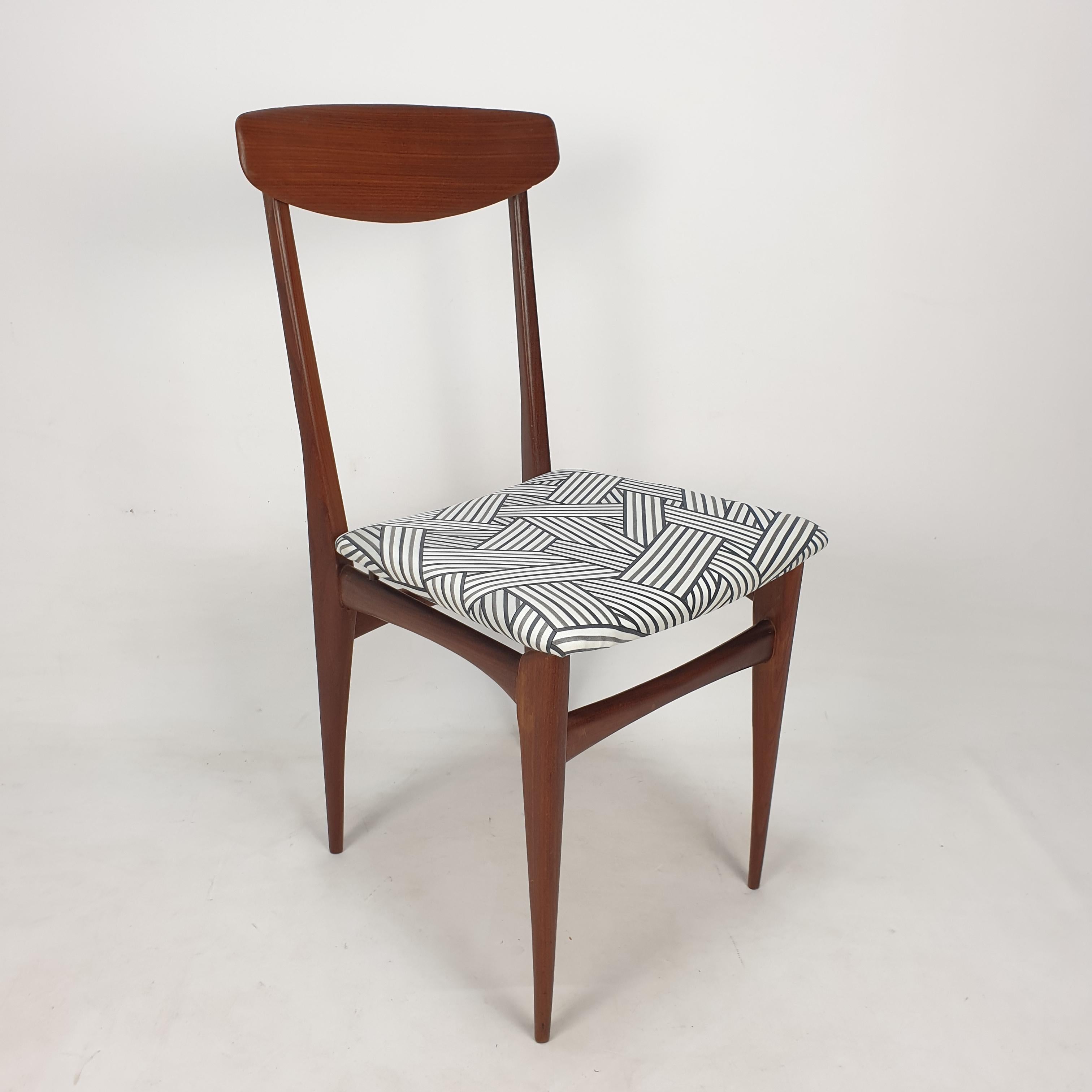 Set of 6 Mid Century Italian Teak Dining Chairs, 1950s For Sale 6