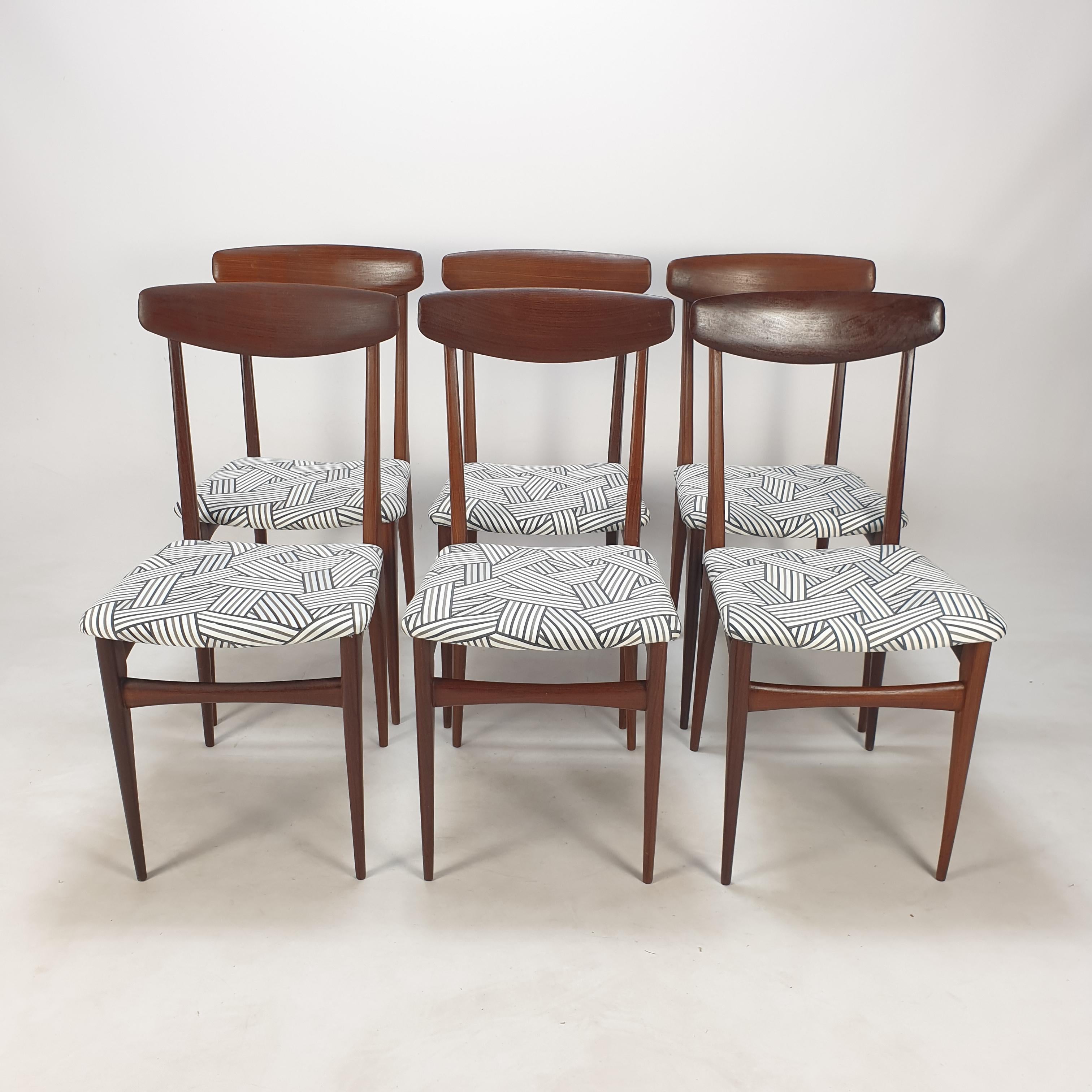 Set of 6 Mid Century Italian Teak Dining Chairs, 1950s For Sale 4