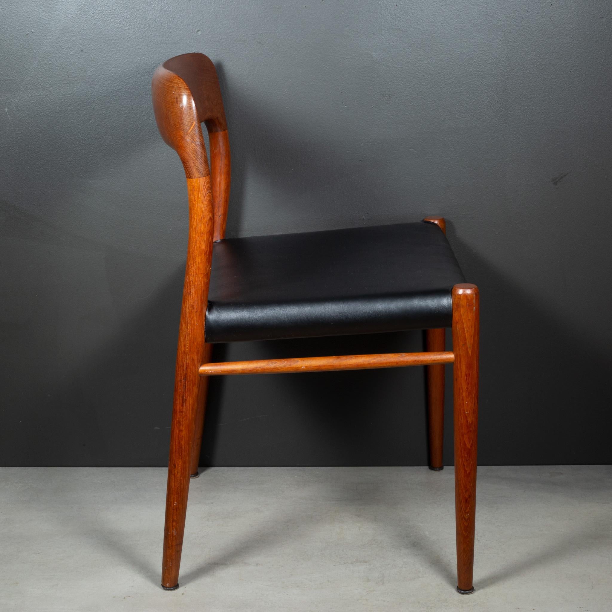20th Century Set of 6 Mid-century J.L. Moller Model #75 Solid Teak Dining Chairs c.1960 For Sale